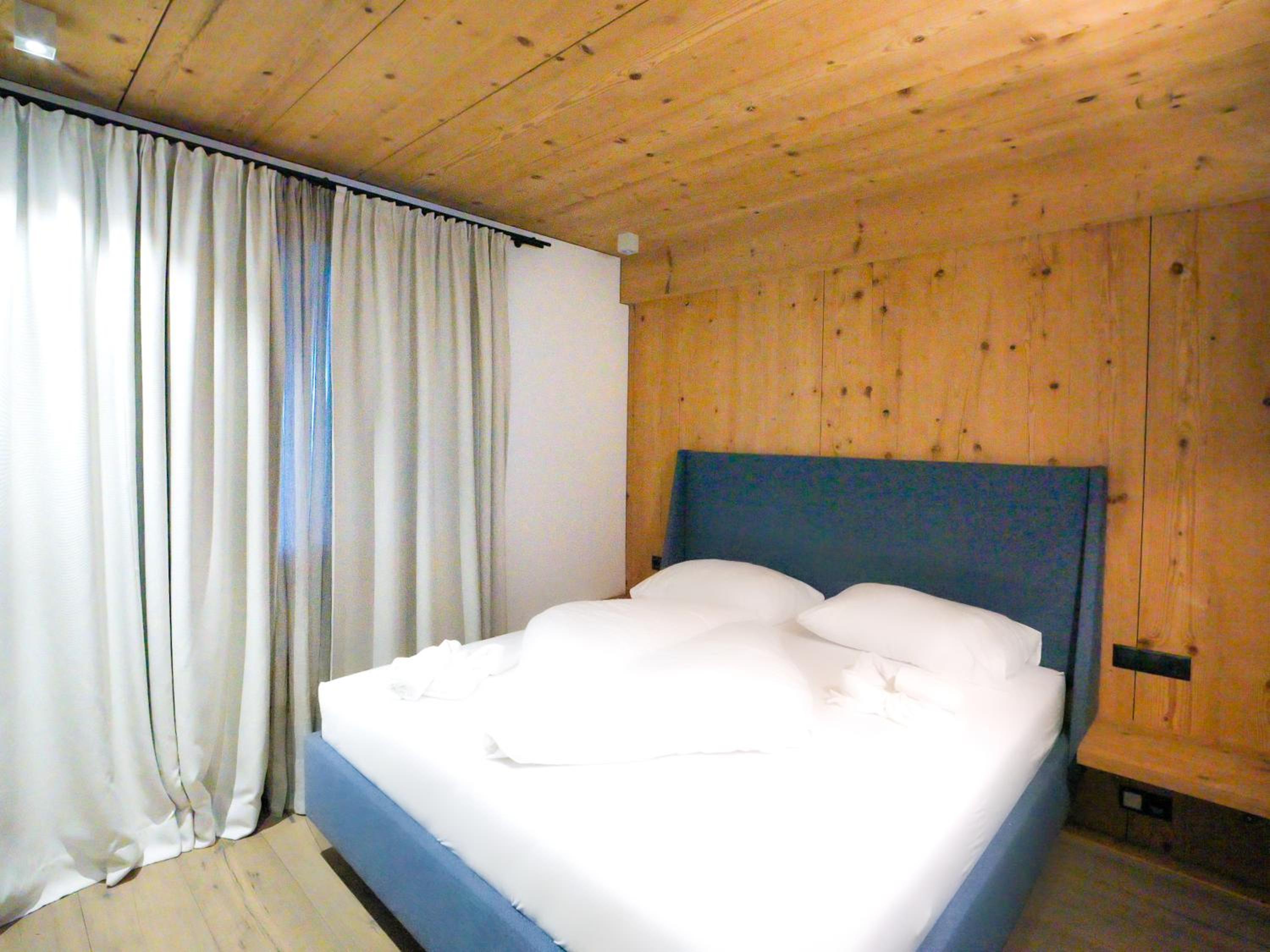 SportLodge RACING Suite - by AlpenLuxus Collection