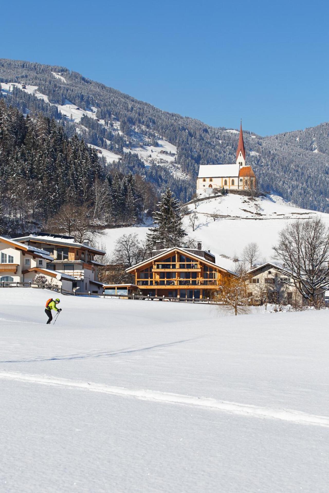 SportLodge RACING Suite - by AlpenLuxus Collection