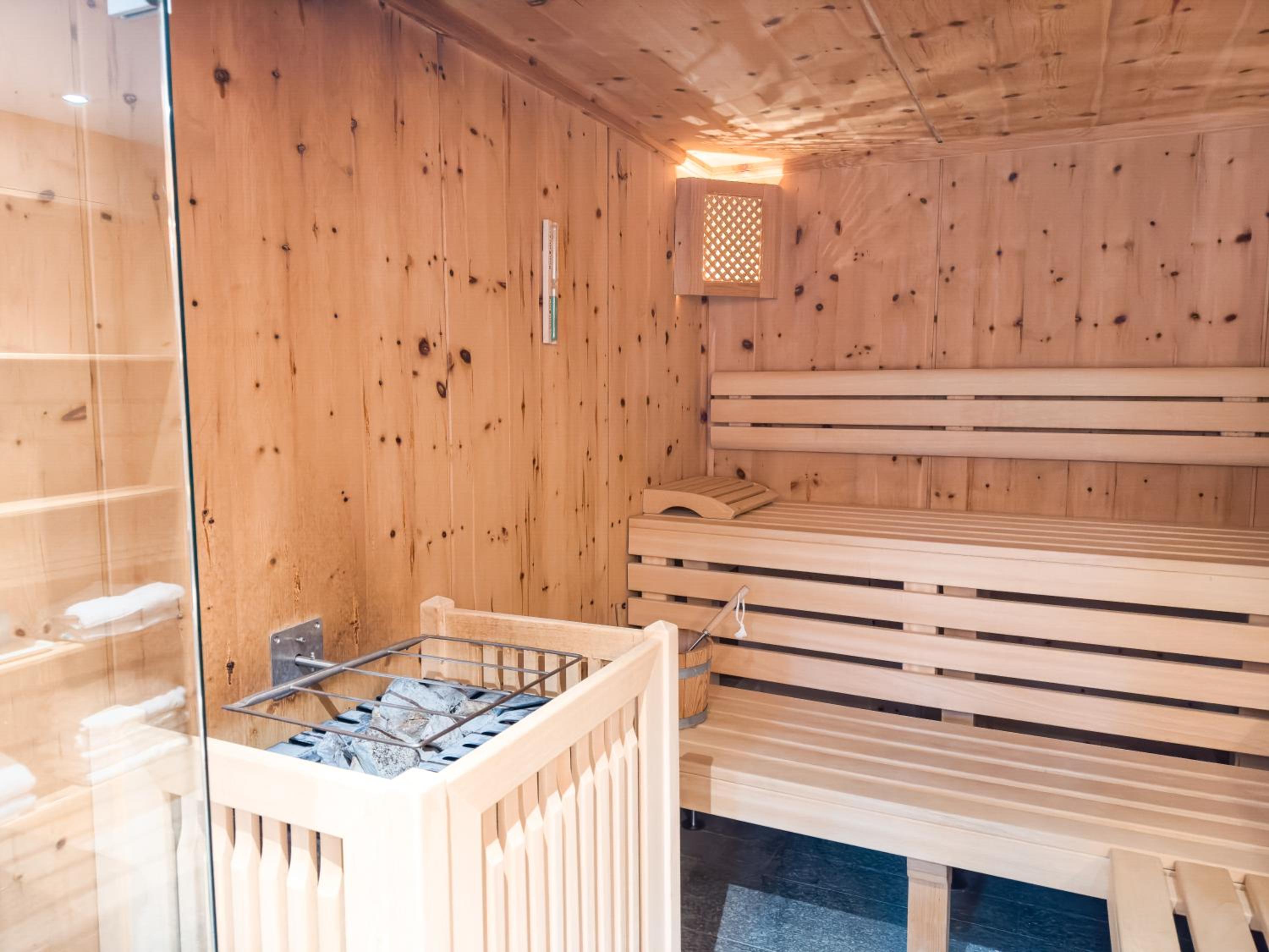 SportLodge RACING Suite - by AlpenLuxus Collection