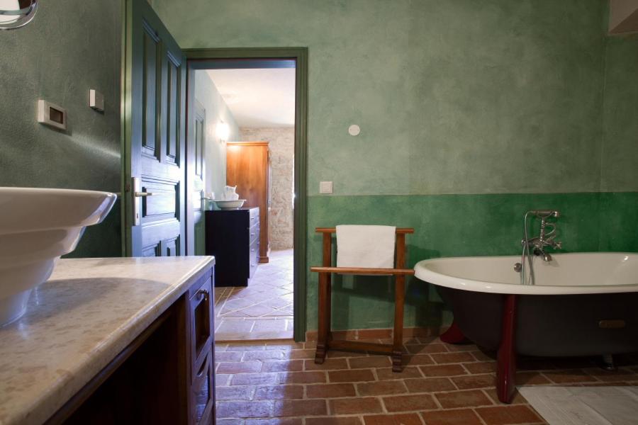Neroli Place view 5