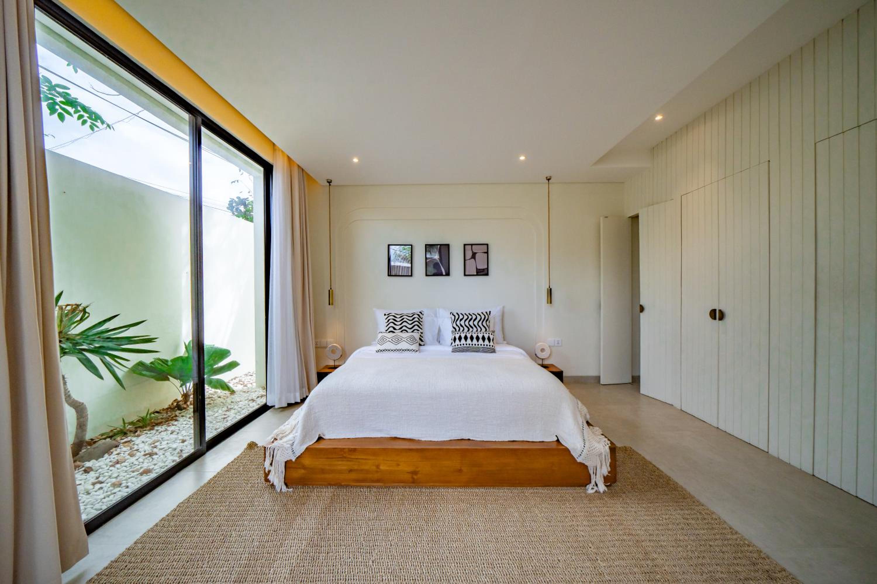 Casa Samudra - 3BR Villa in Seminyak