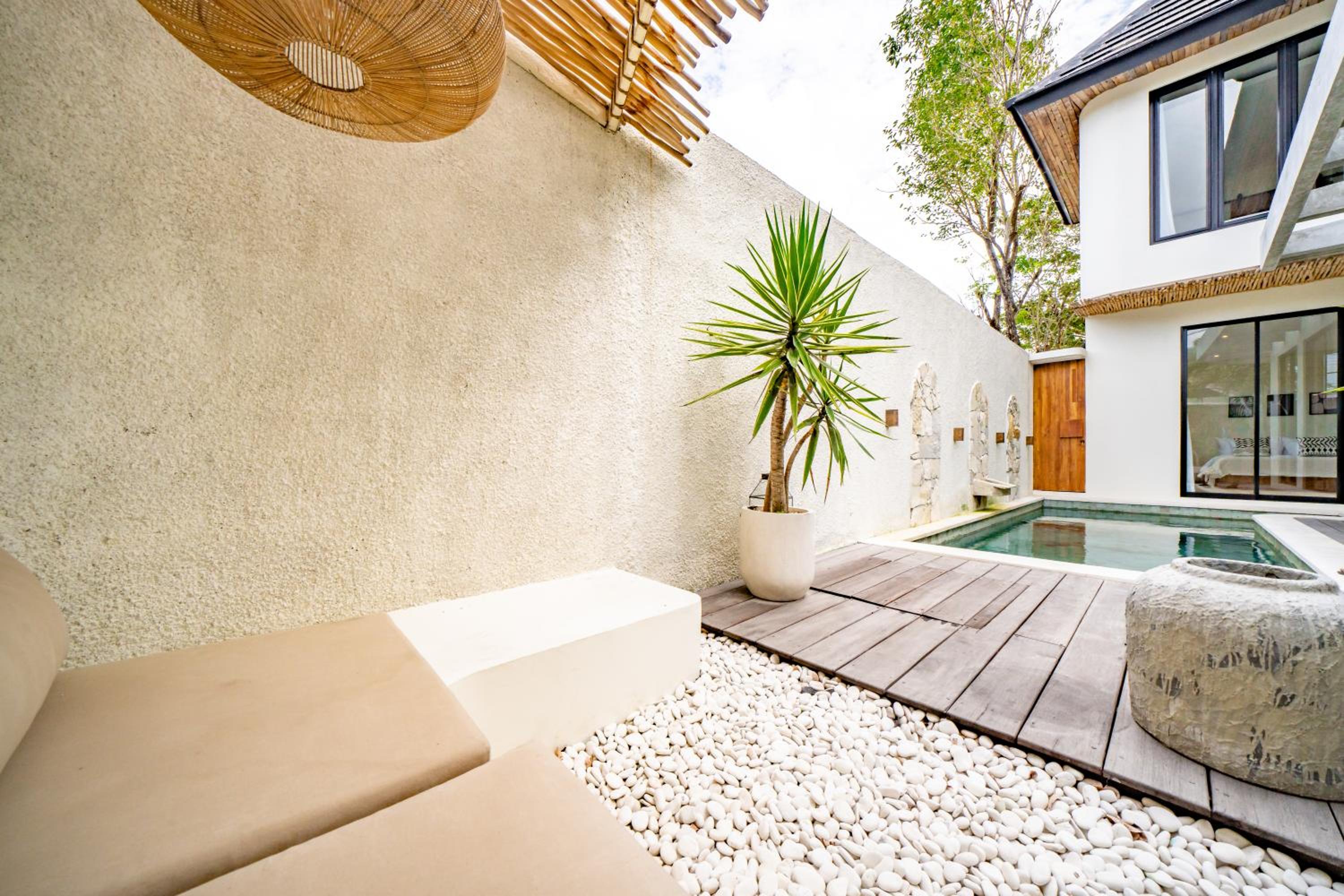 Casa Samudra - 3BR Villa in Seminyak