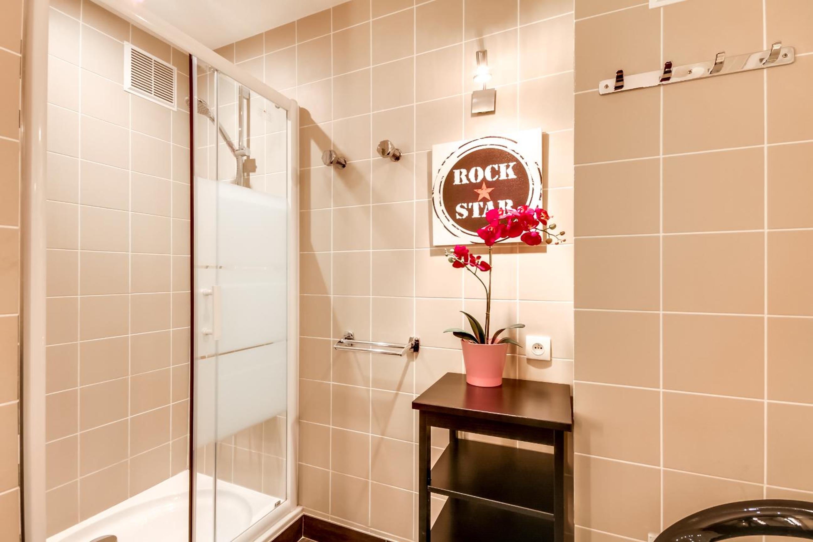 Just Renovated 138m2 On The Seine