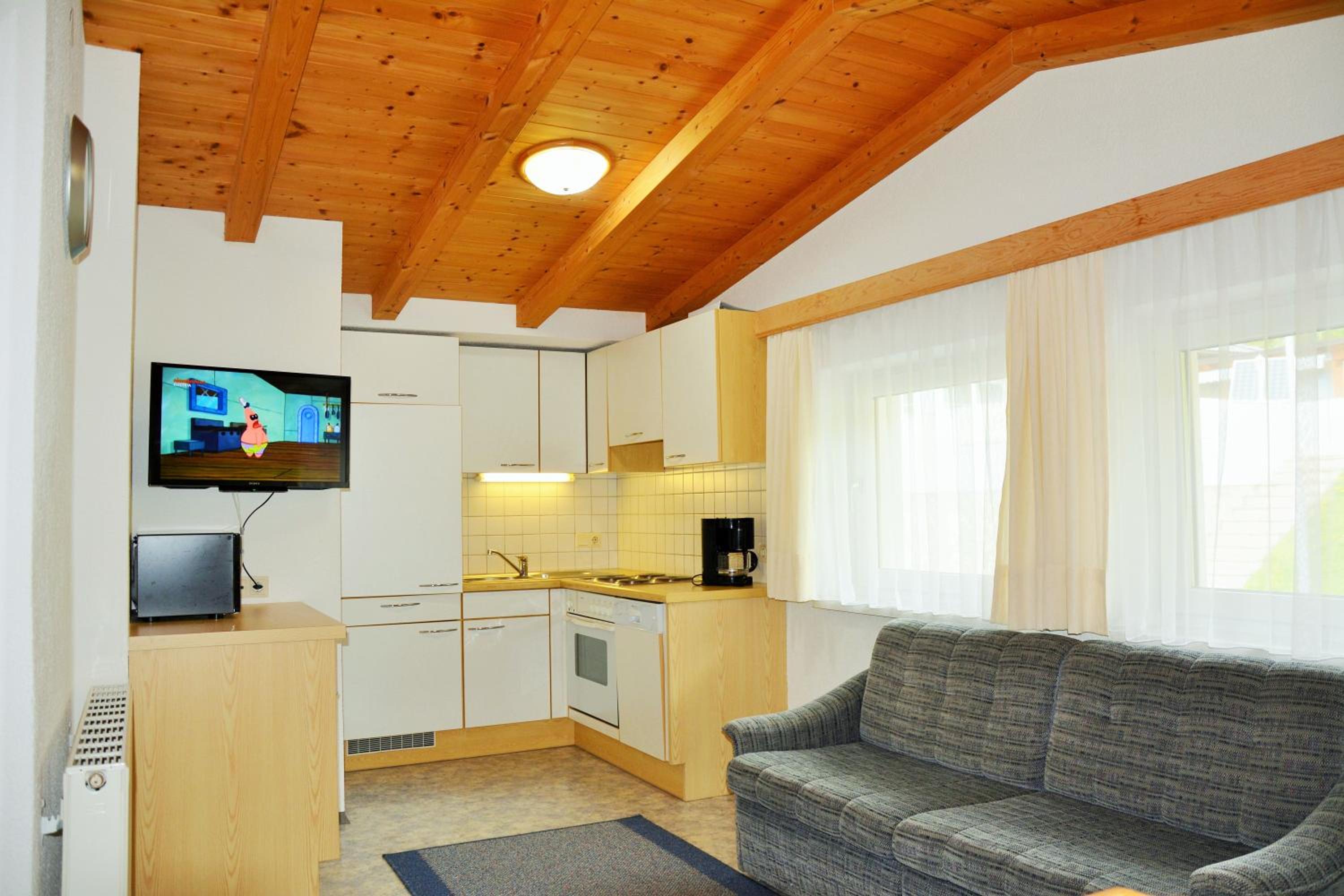 Ferienwohnungen Schöpf view 2