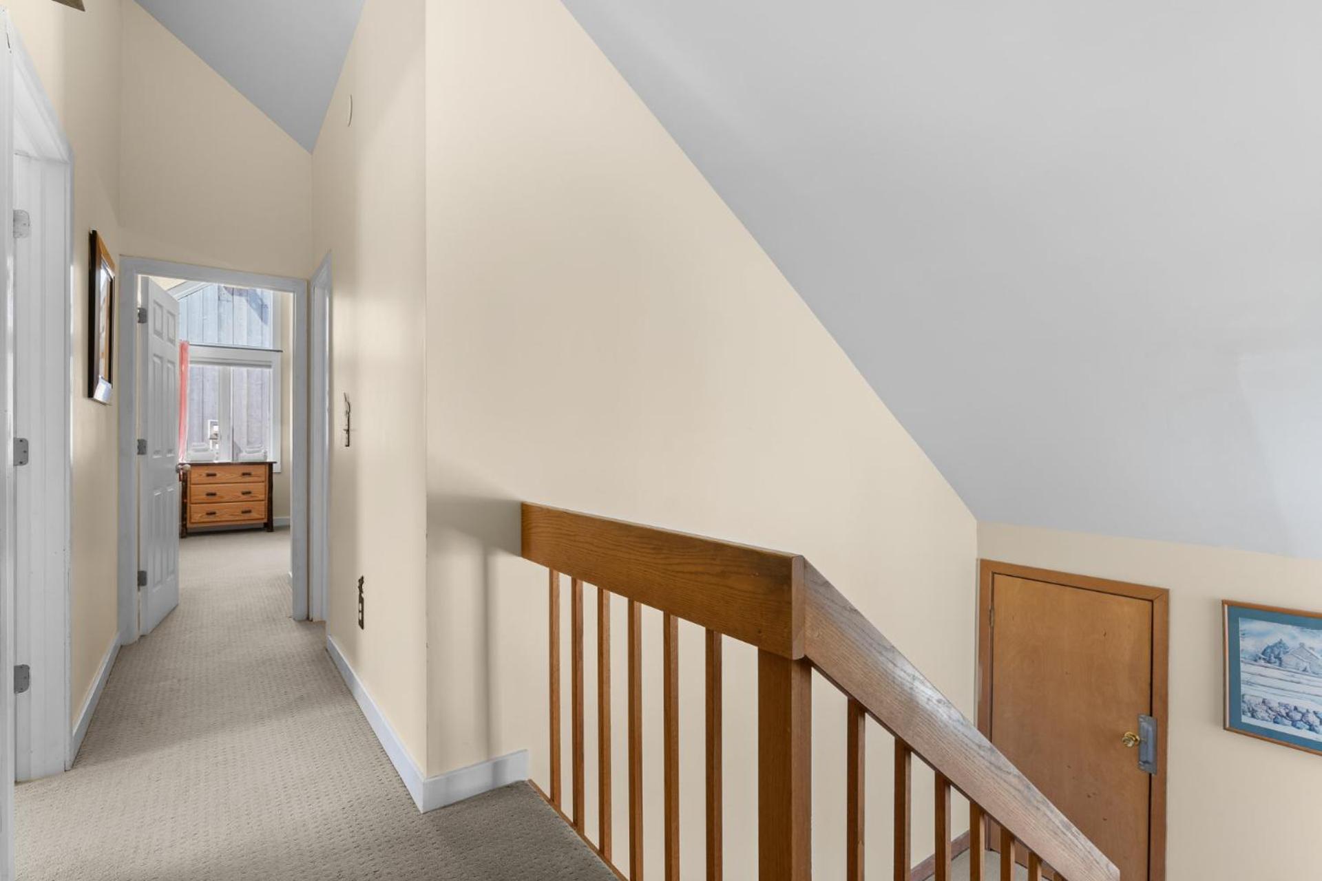 Trailside Village #6 - Slopeside 3BR 2BA, Hot Tub, Sauna, Ski In Ski Out on Great Eastern