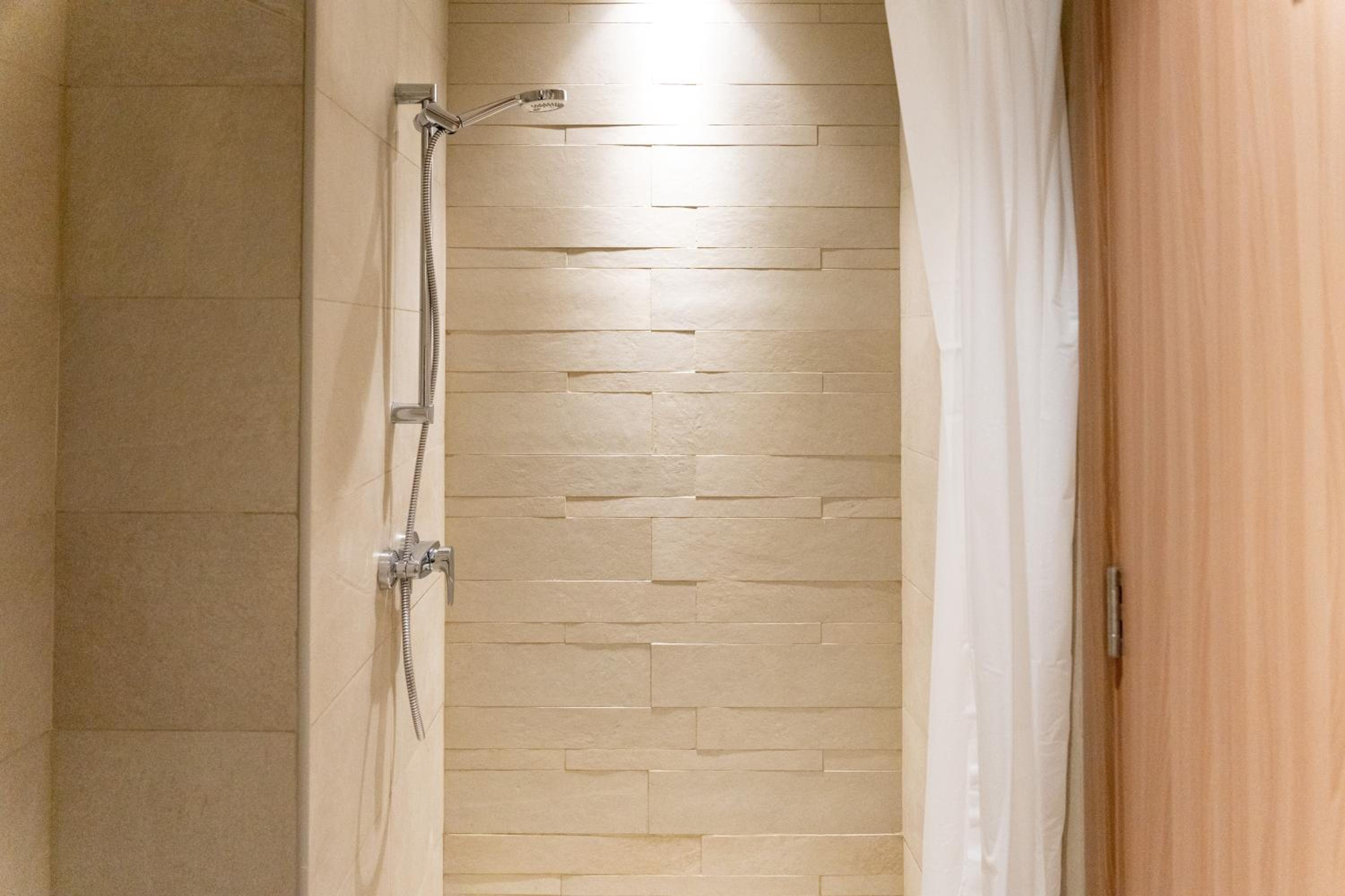 Studio next Dubai Mall with pool
