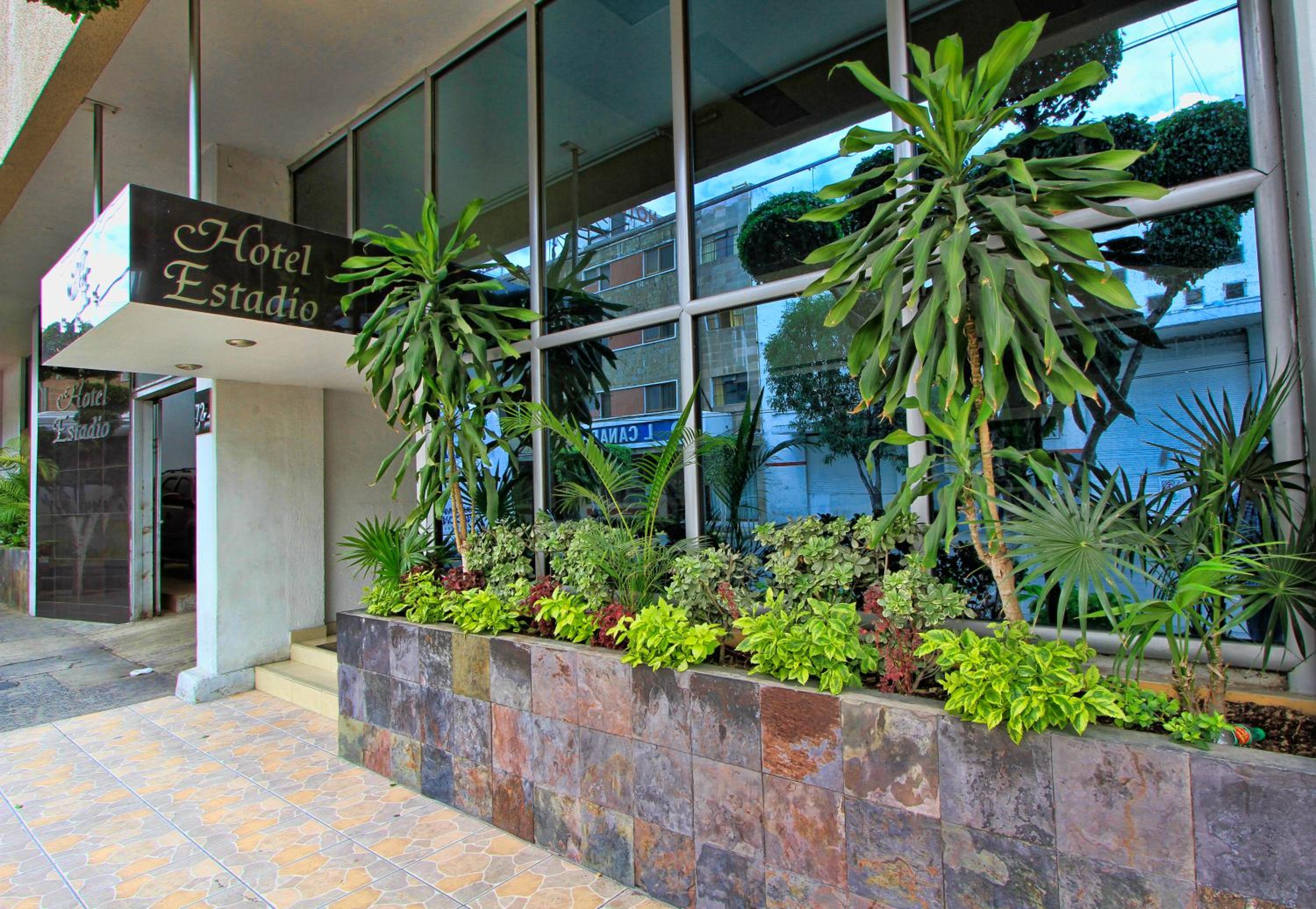 Hotel Estadio - Image 1