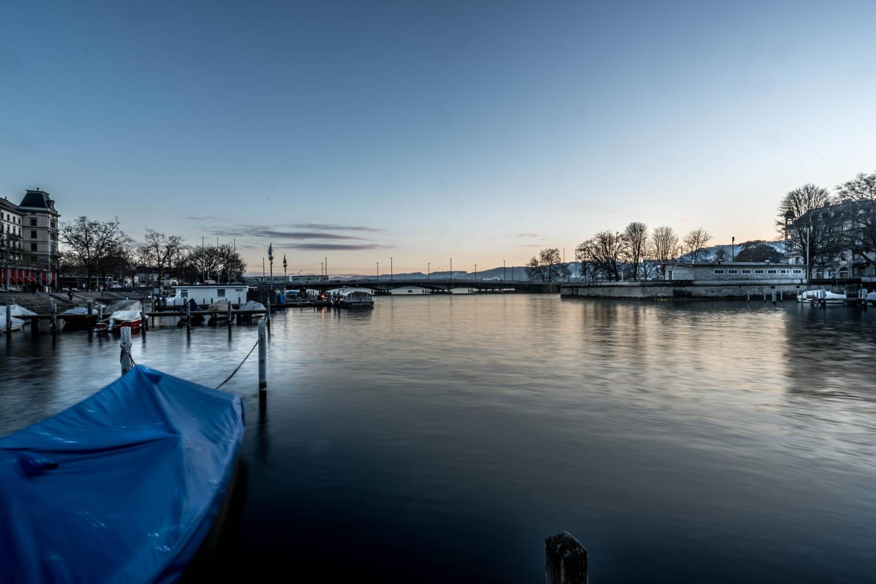 Lake Side Location Bellevue