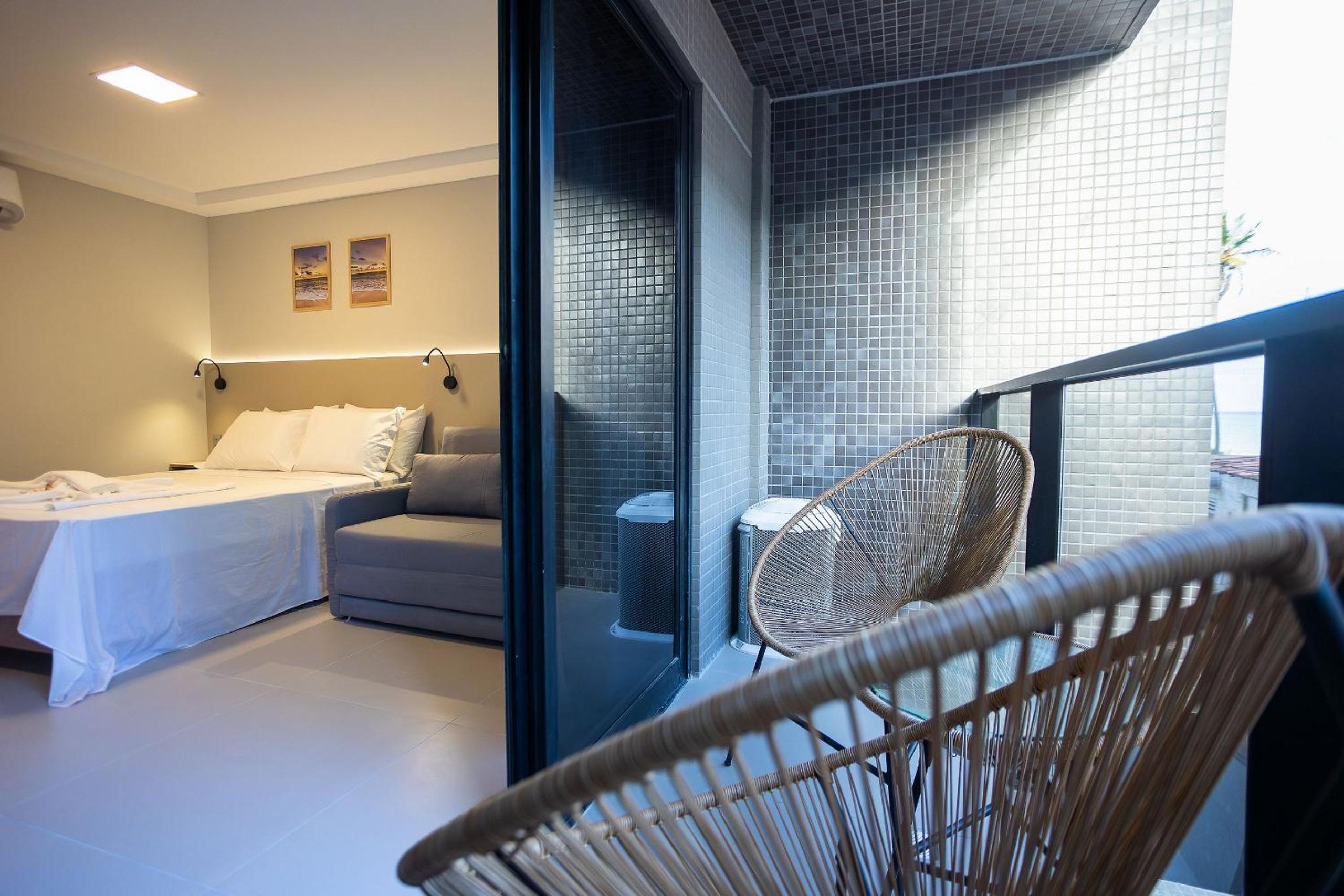 Beach Haus #111 - Bessa Beach by Carpediem