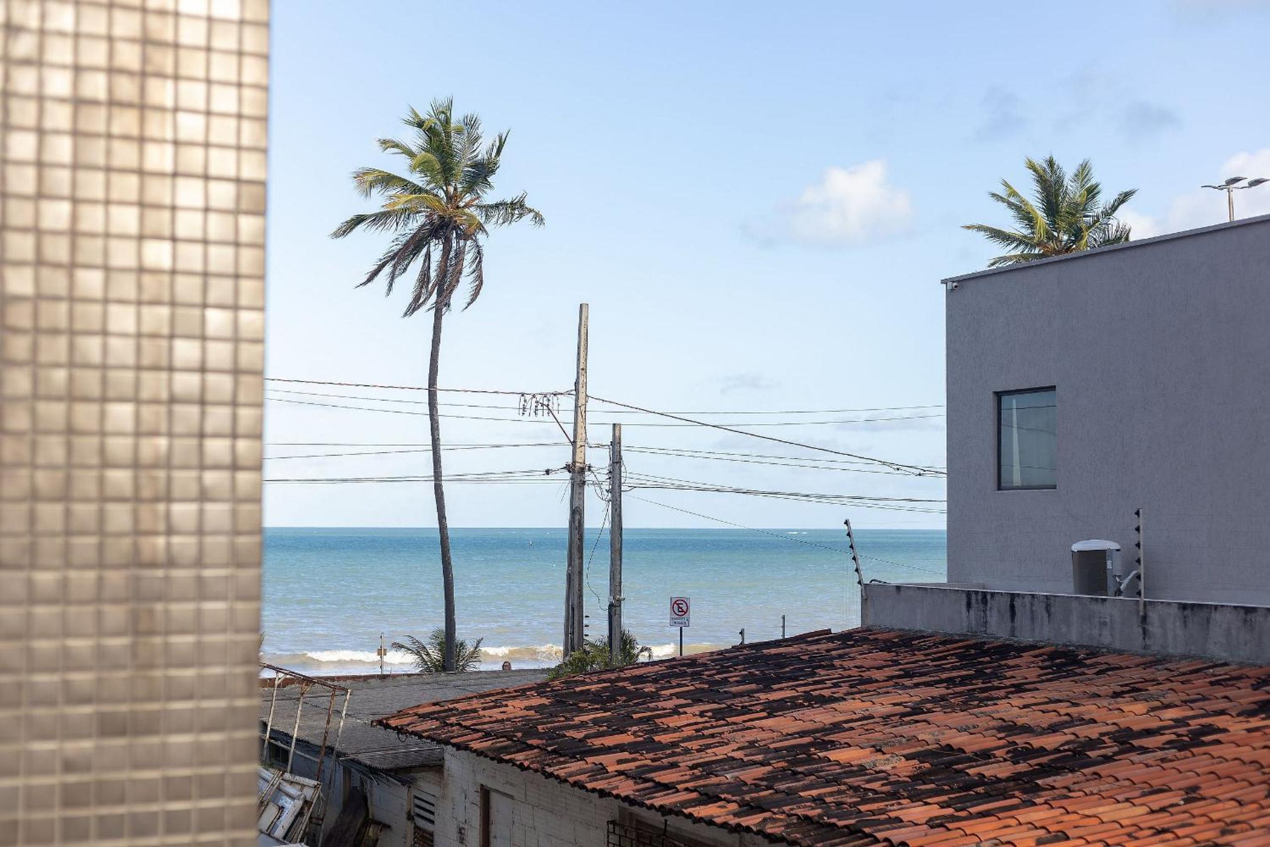 Beach Haus #111 - Bessa Beach by Carpediem
