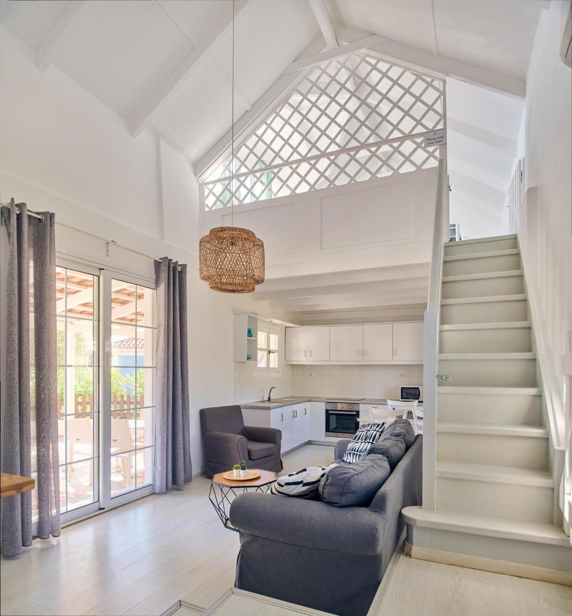 Villa Cleo Periyali