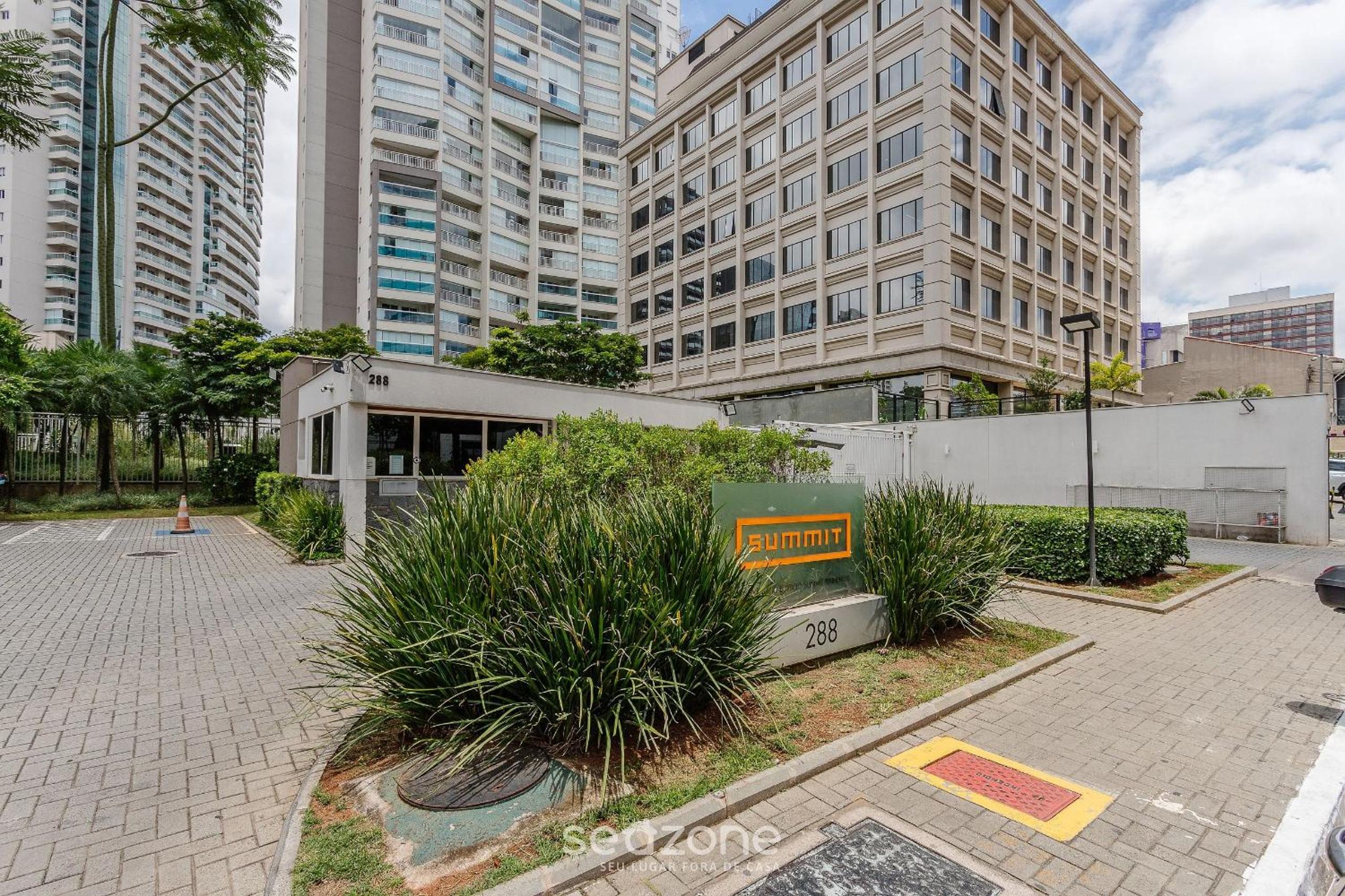 Studio 240m from Pinheiros train station SPI0811