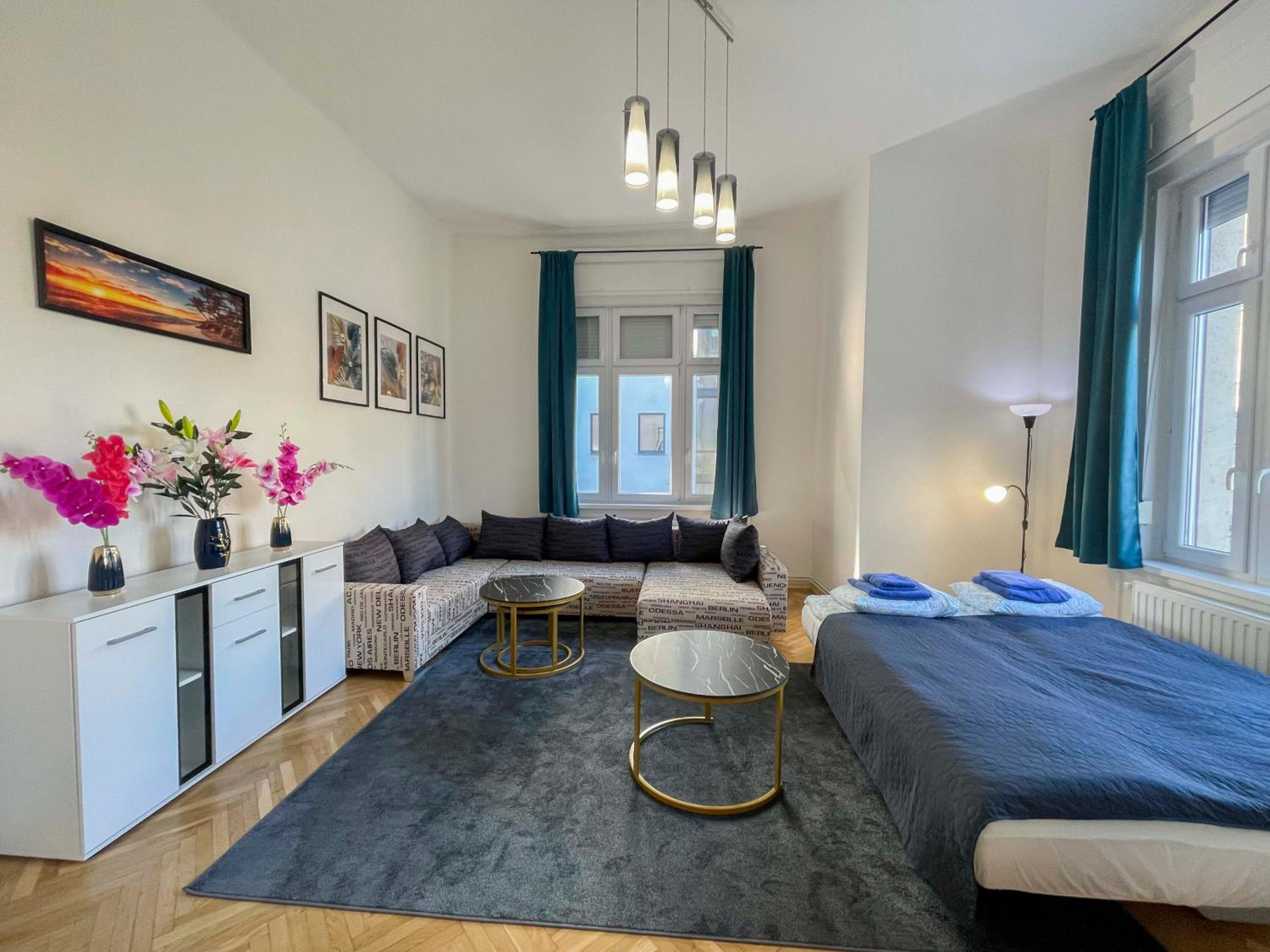 W25 Spacious 3BR Free Parking