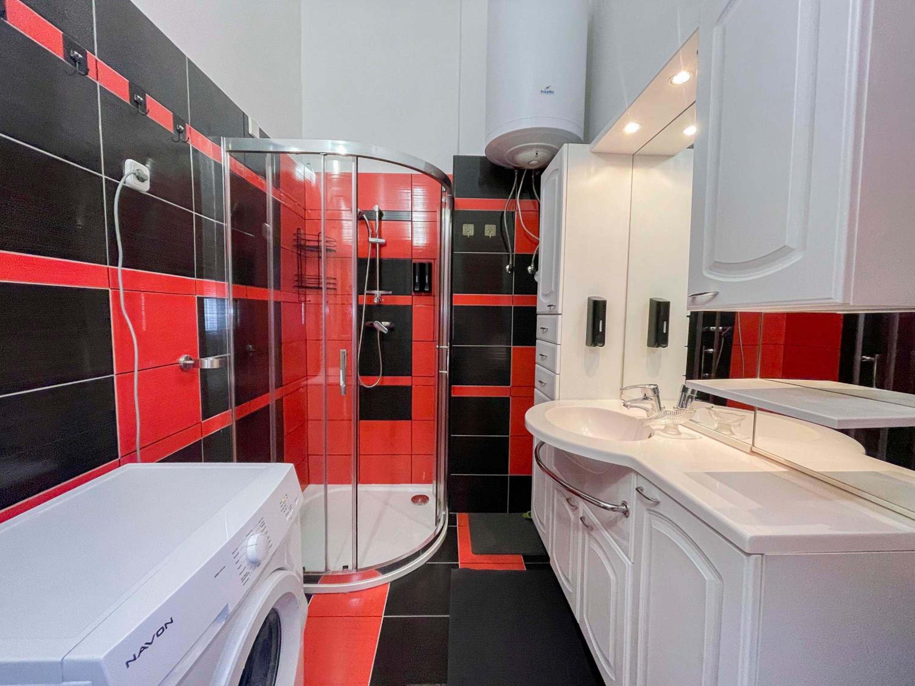 W25 Spacious 3BR Free Parking
