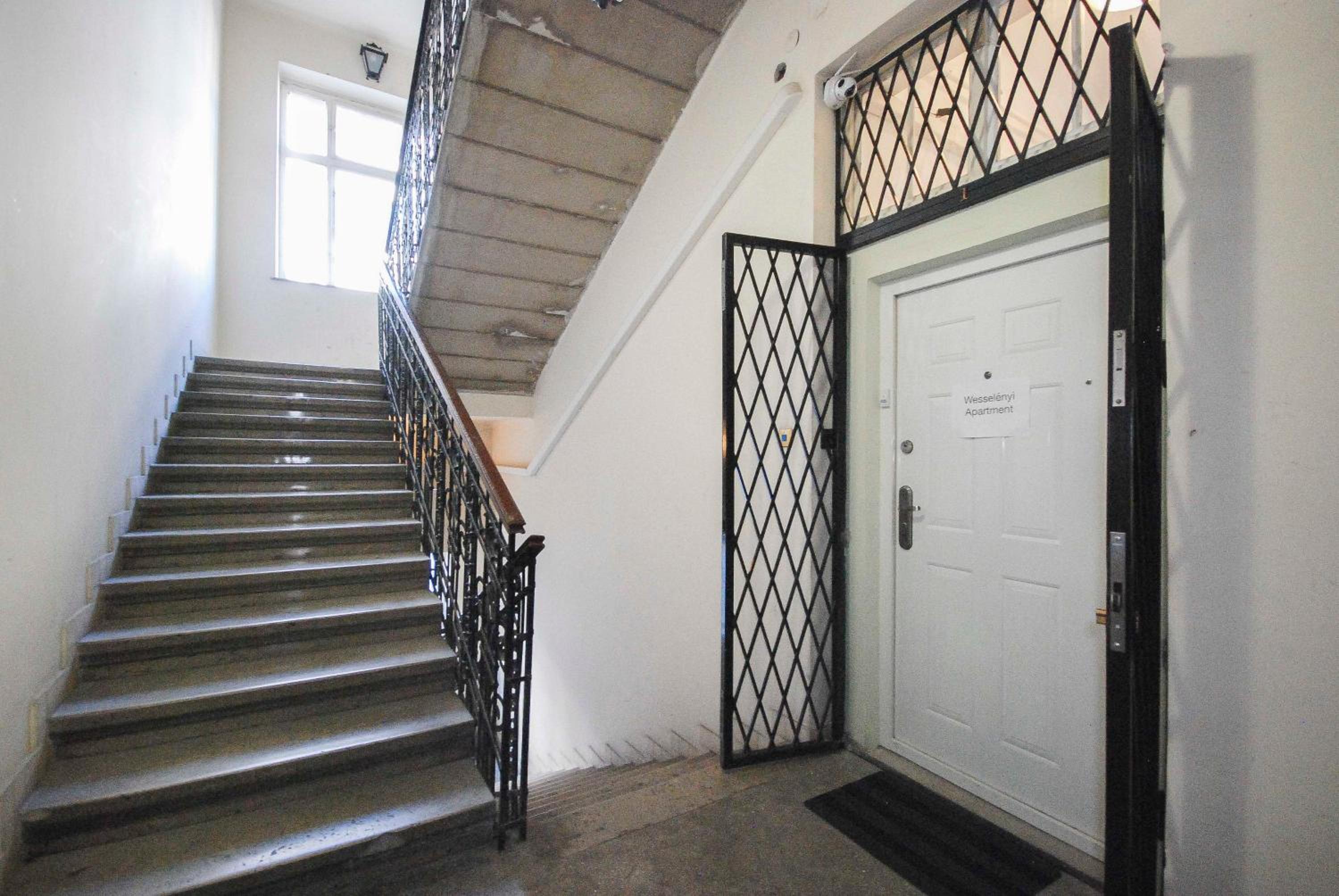 W25 Spacious 3BR Free Parking