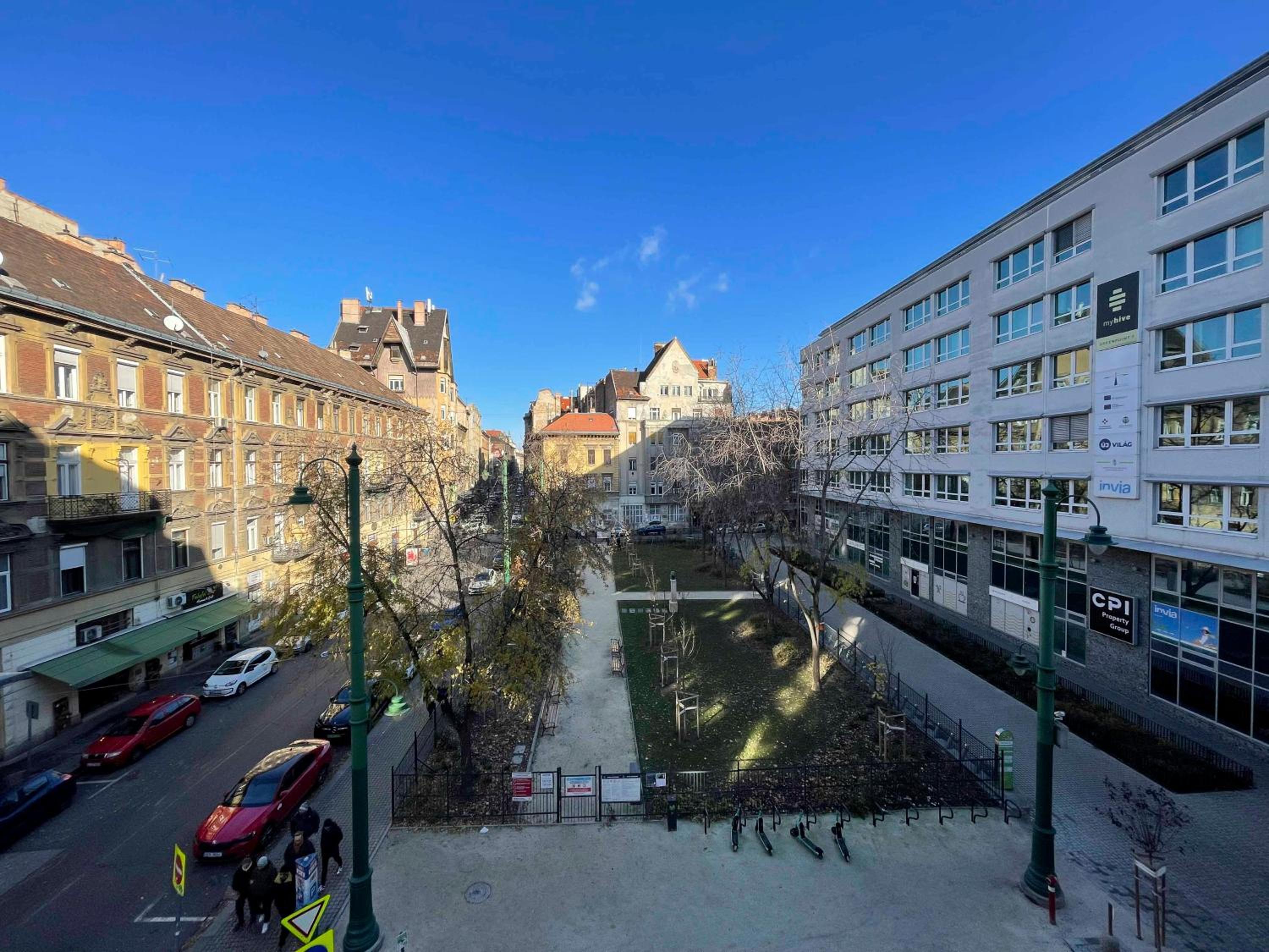 W25 Spacious 3BR Free Parking