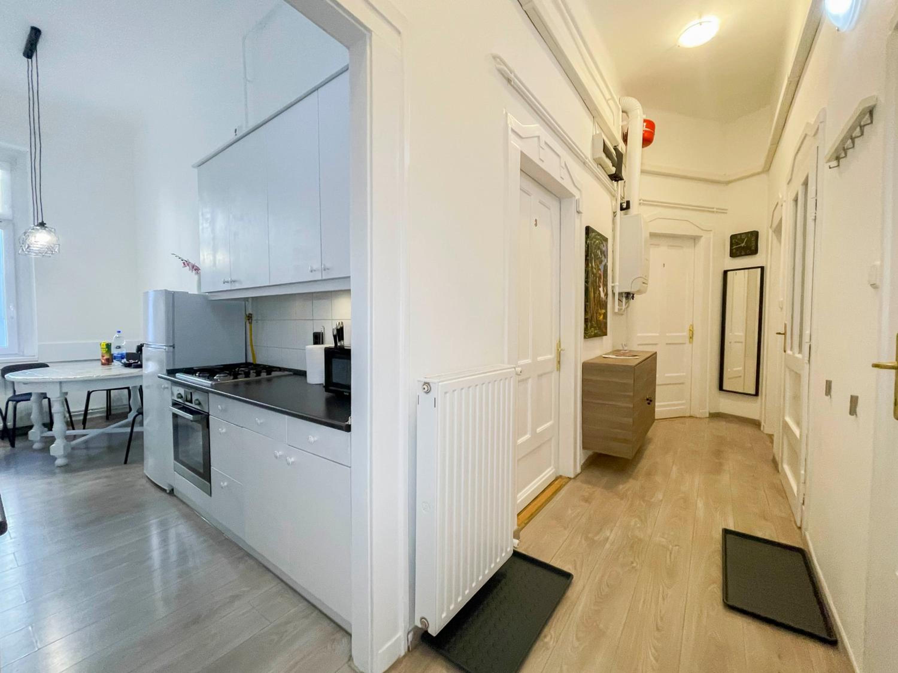 W25 Spacious 3BR Free Parking