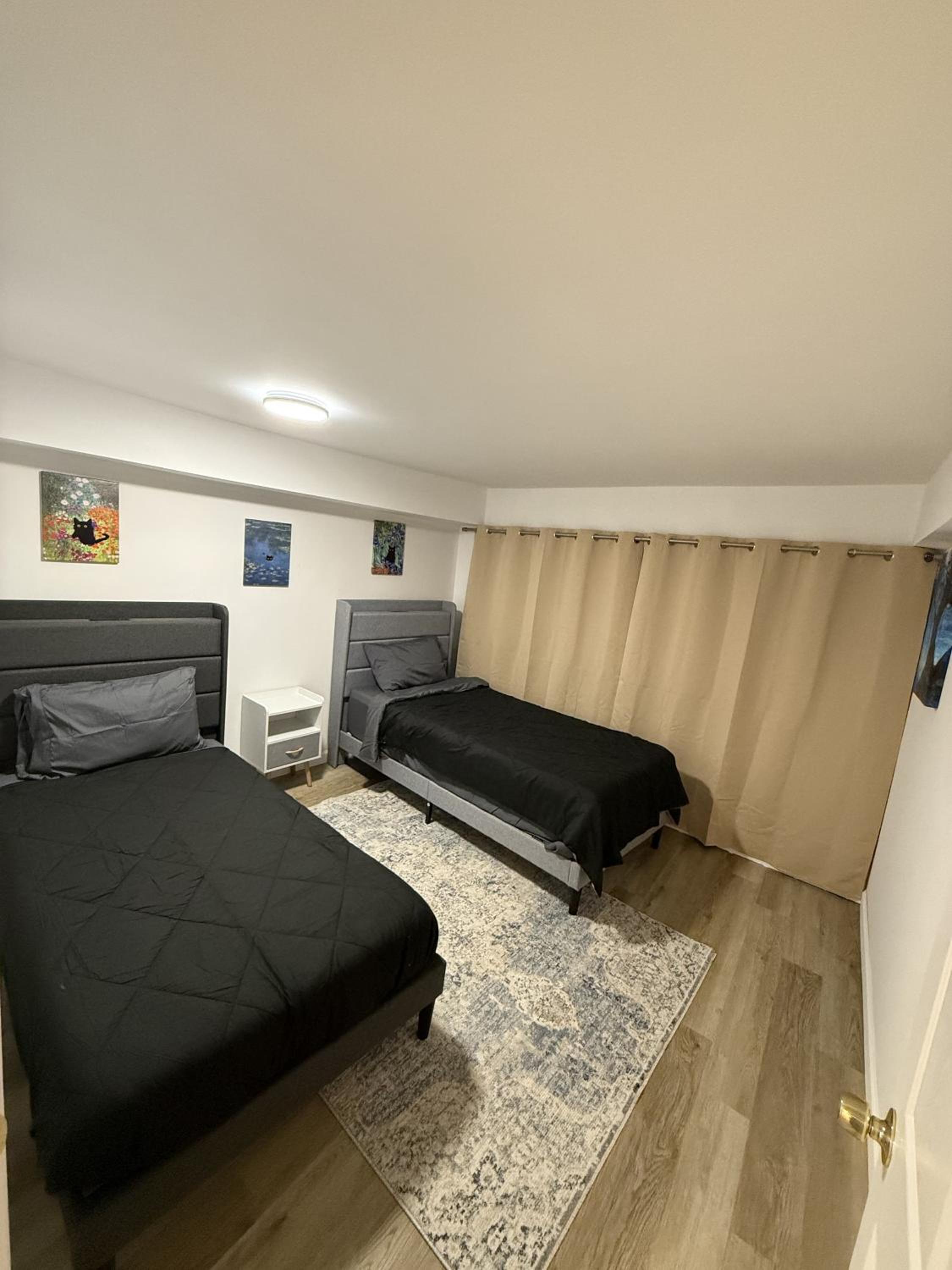 Stylish Stay By Beach & Shops