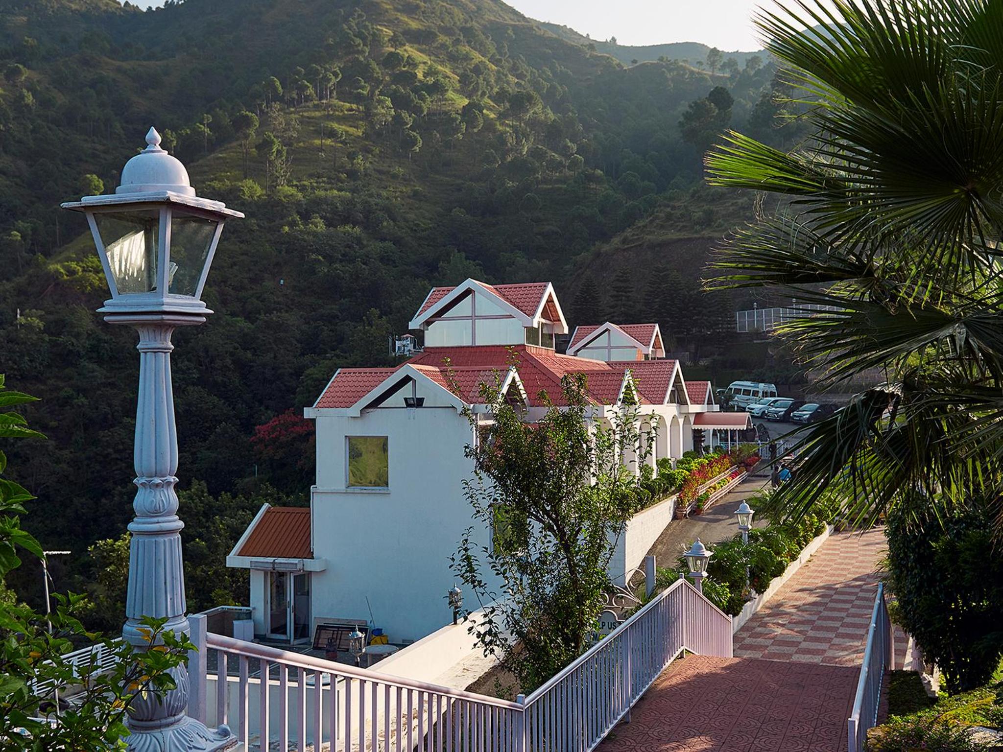 Club Mahindra Kandaghat, Shimla