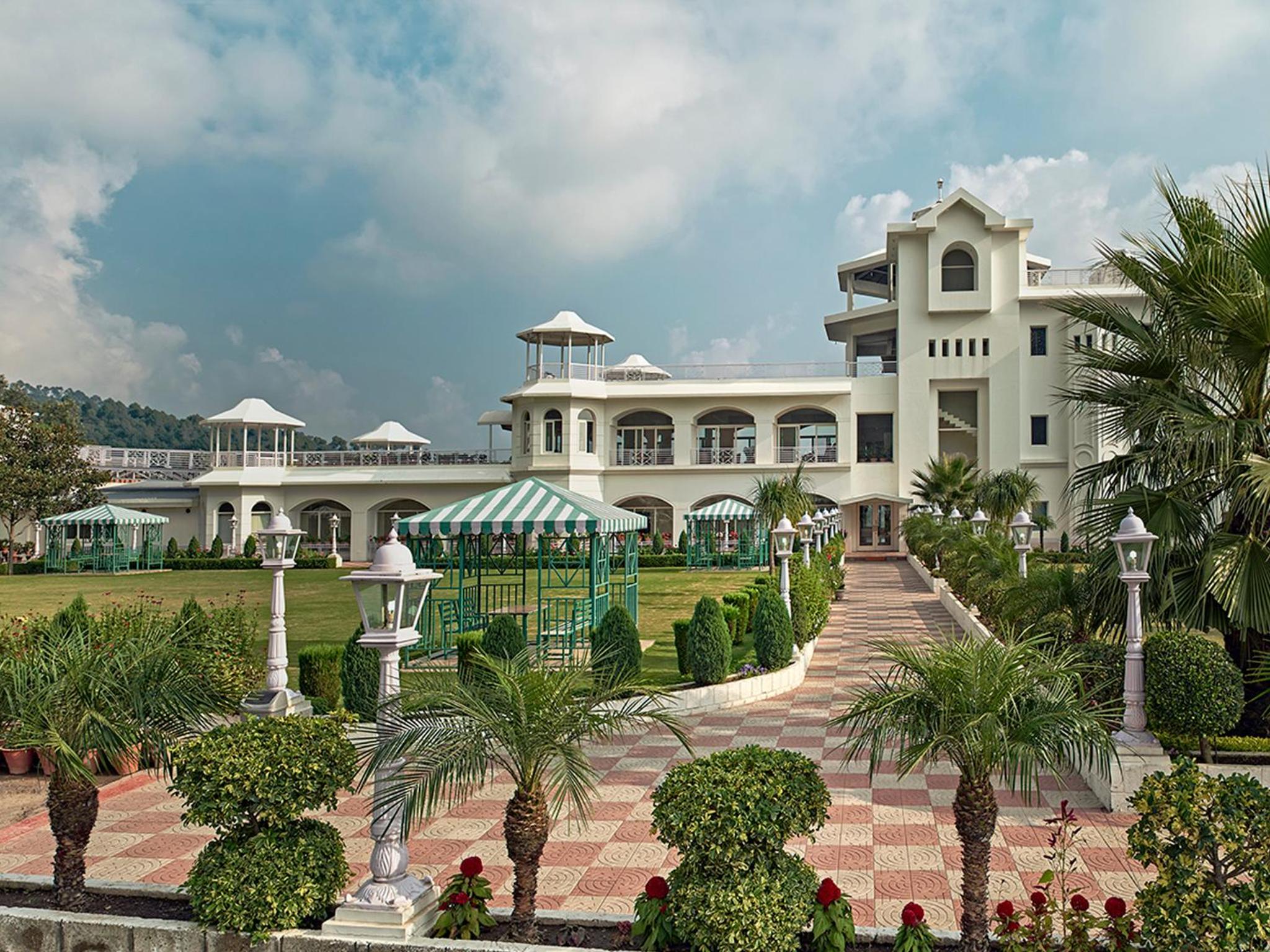 Club Mahindra Kandaghat, Shimla