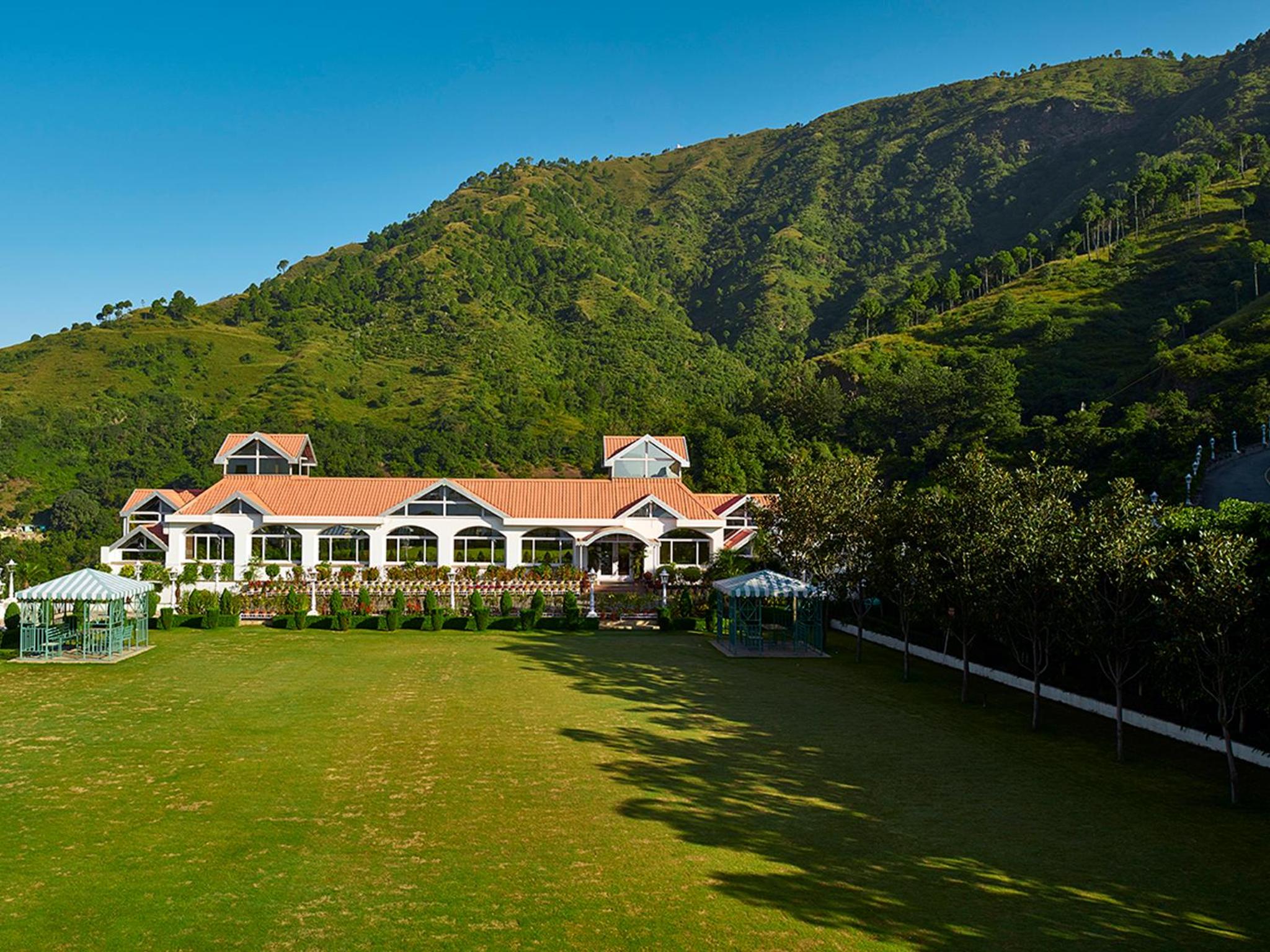 Club Mahindra Kandaghat, Shimla