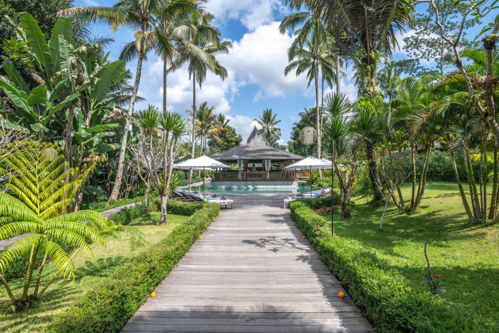 Nag Shampa Private Estate