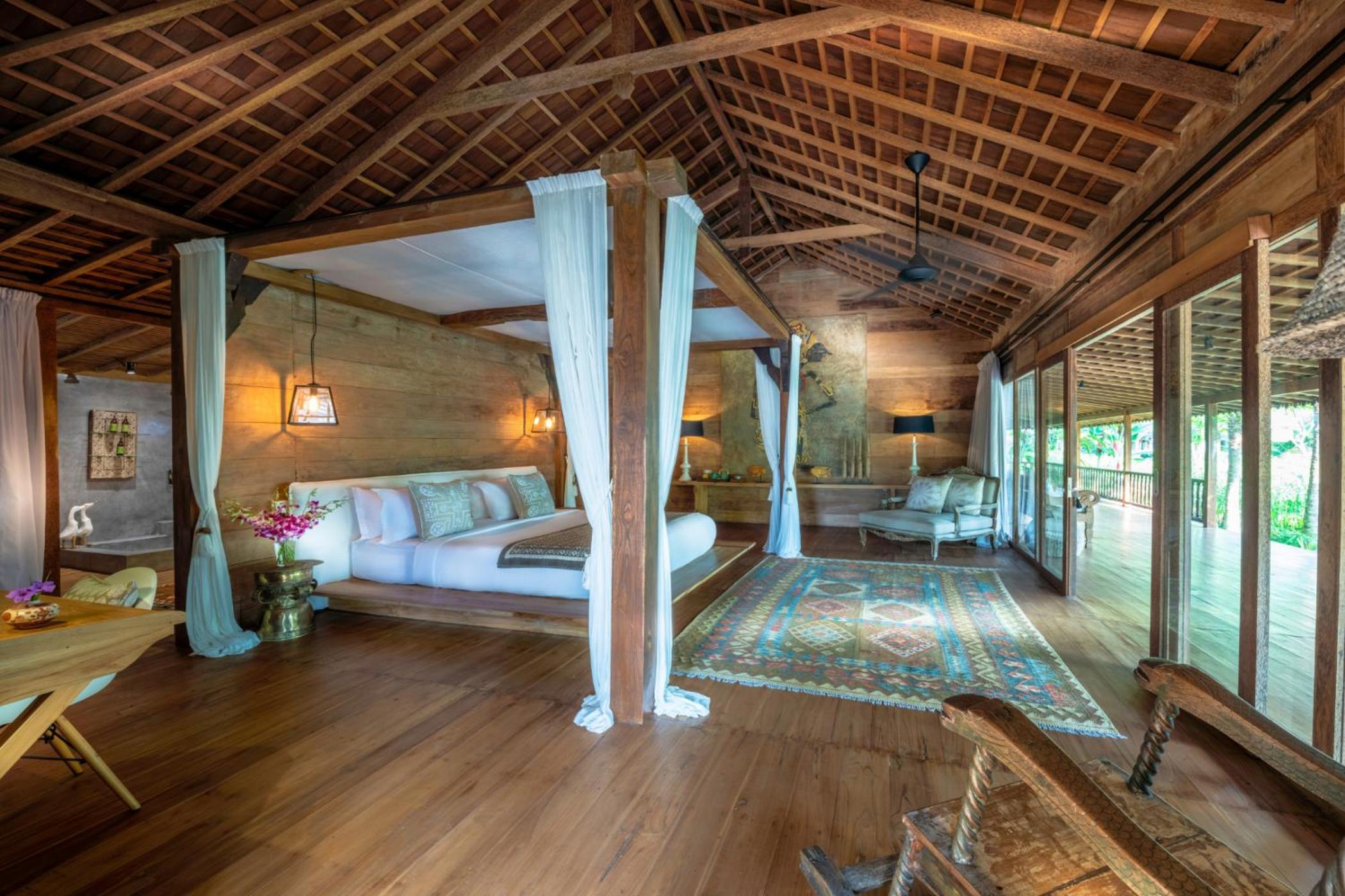 Nag Shampa Private Estate