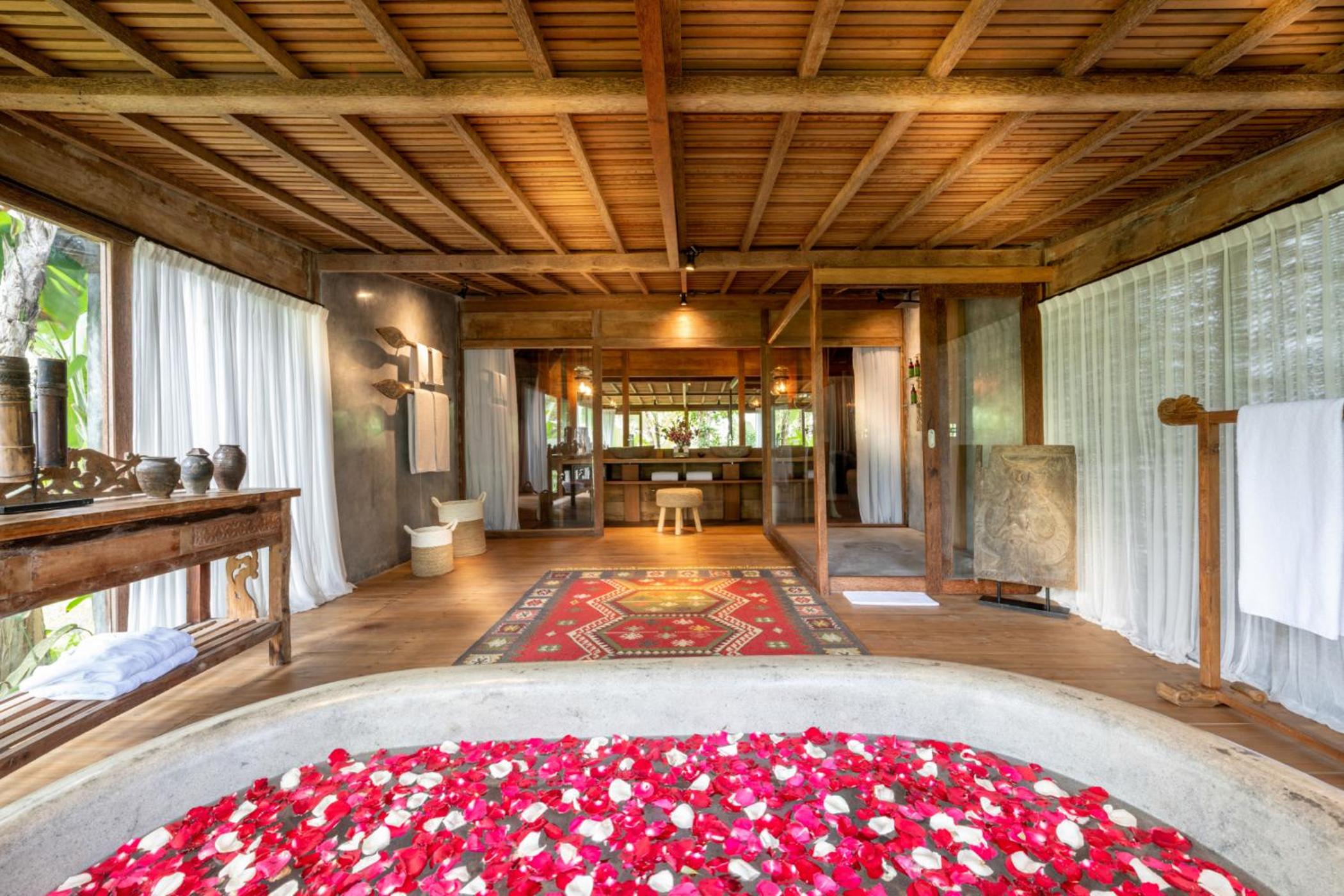 Nag Shampa Private Estate