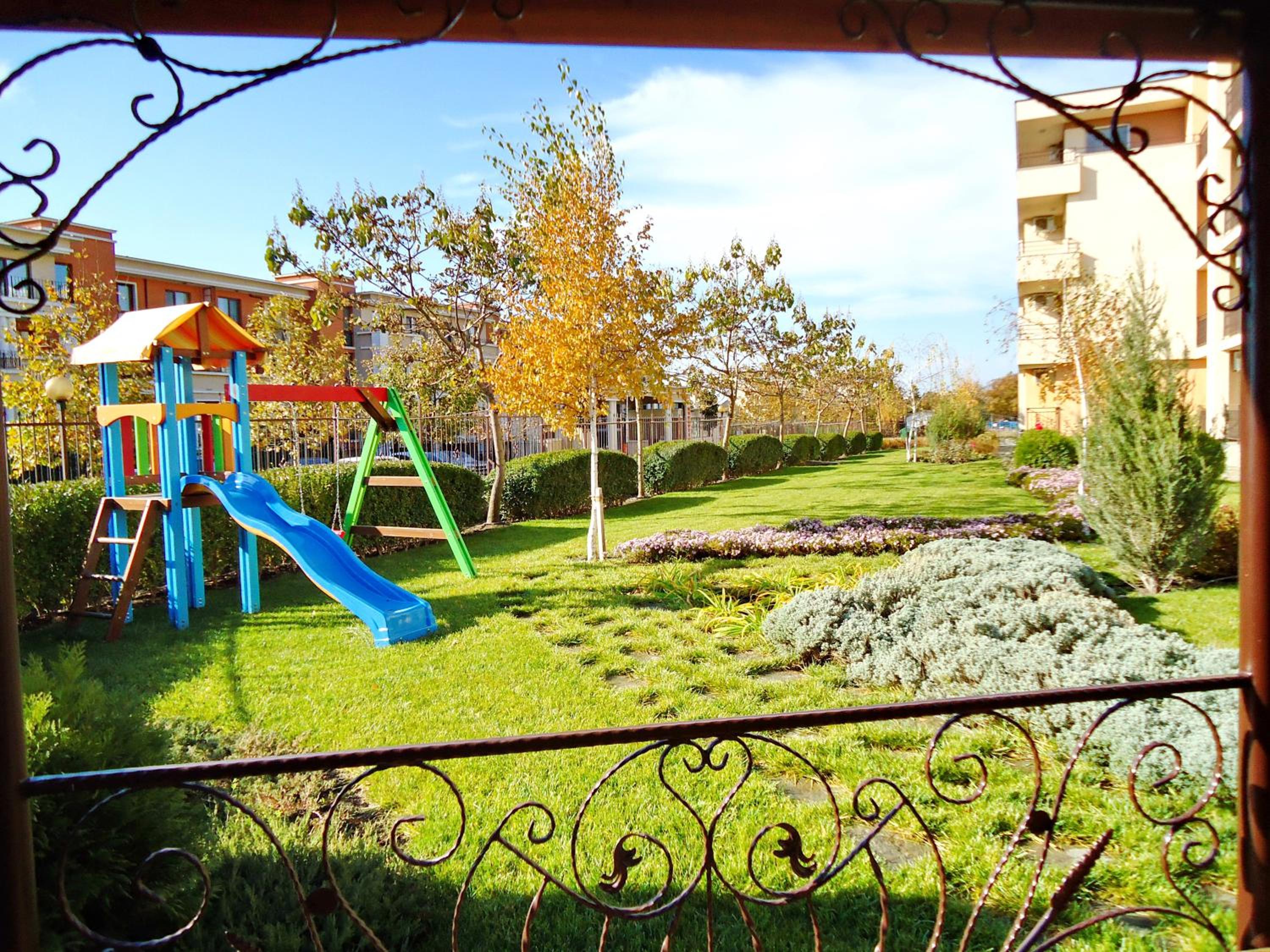 Oxygen Apartments