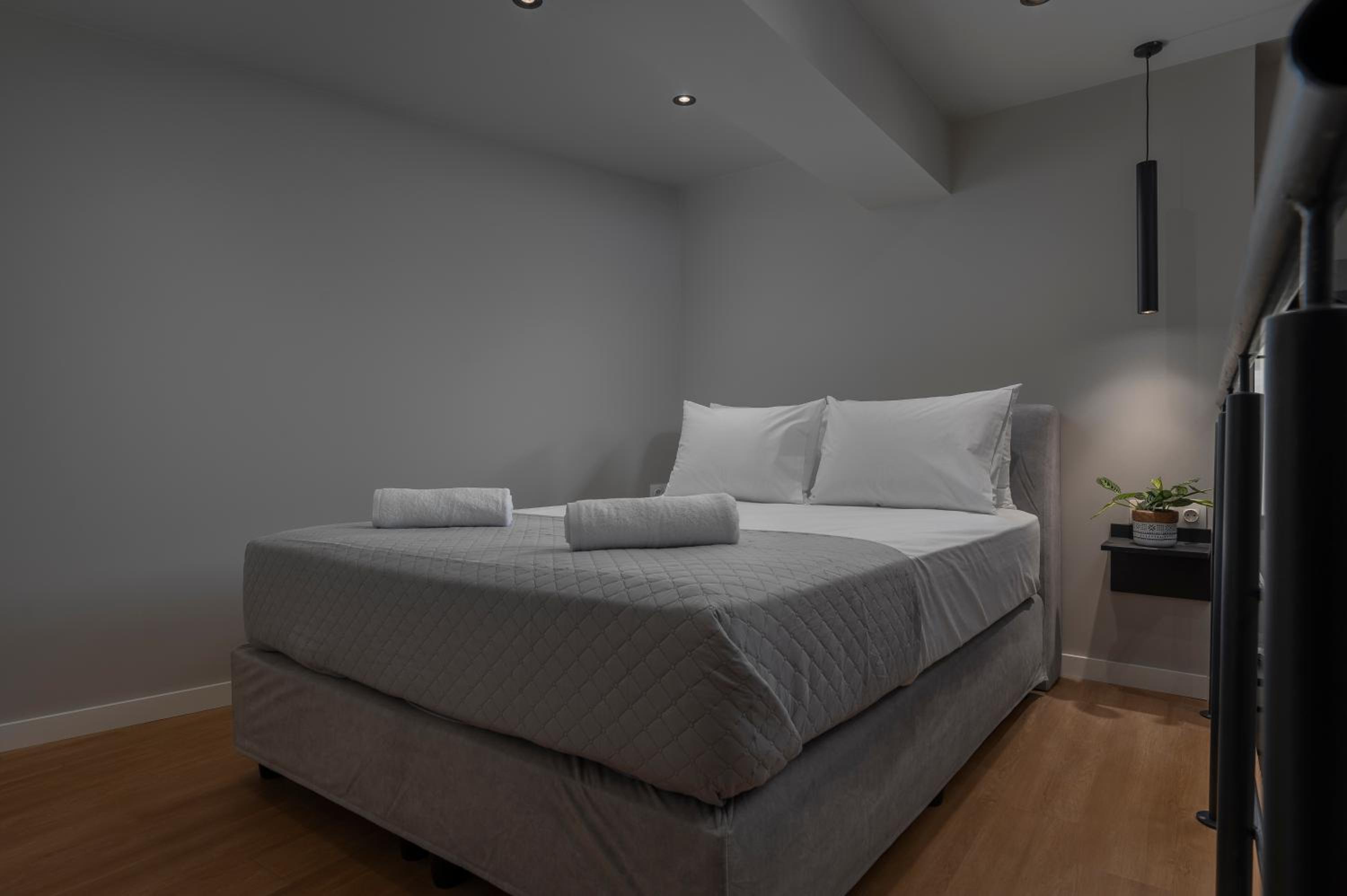 Hebrard Industrial Suites