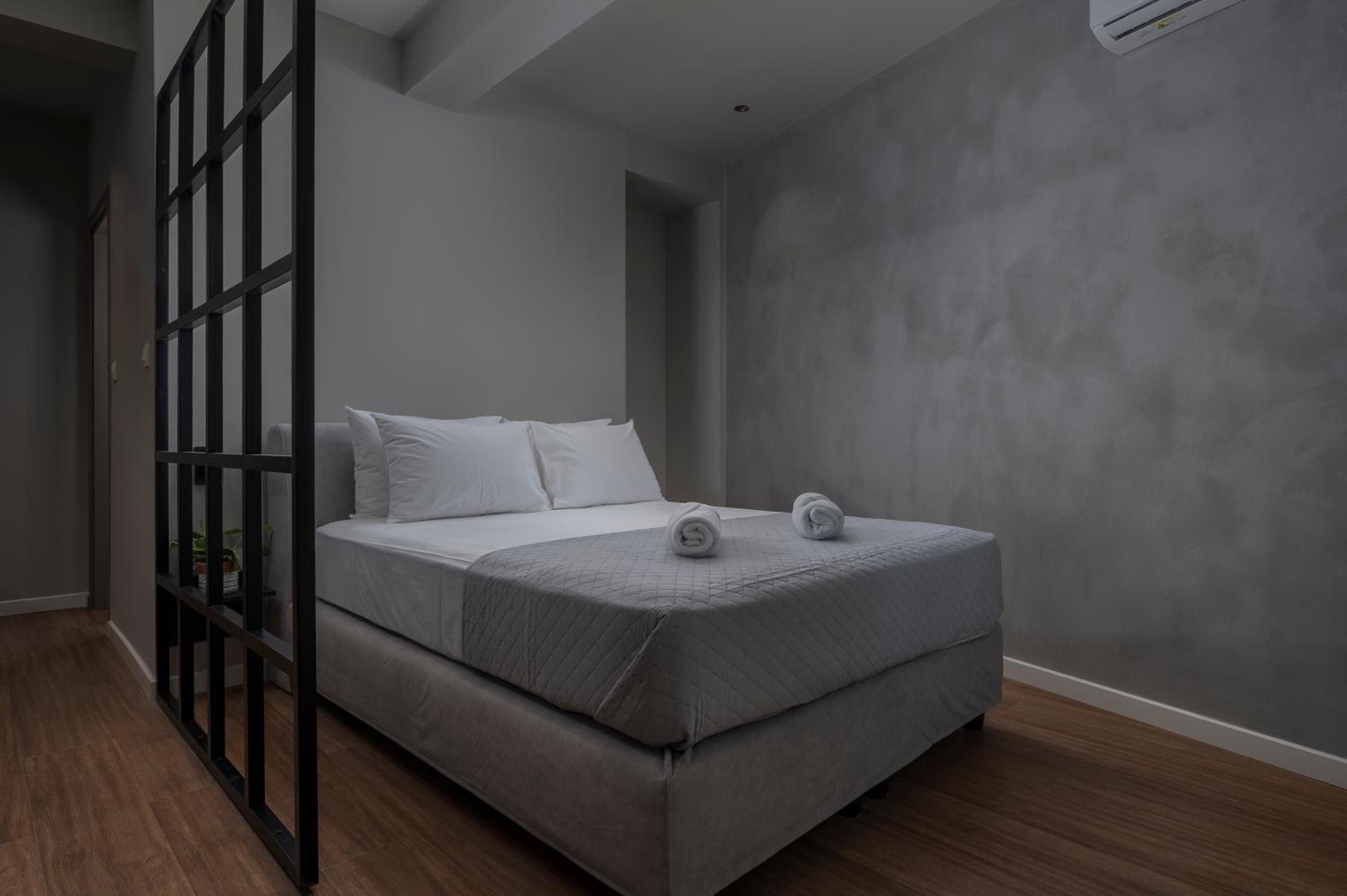 Hebrard Industrial Suites