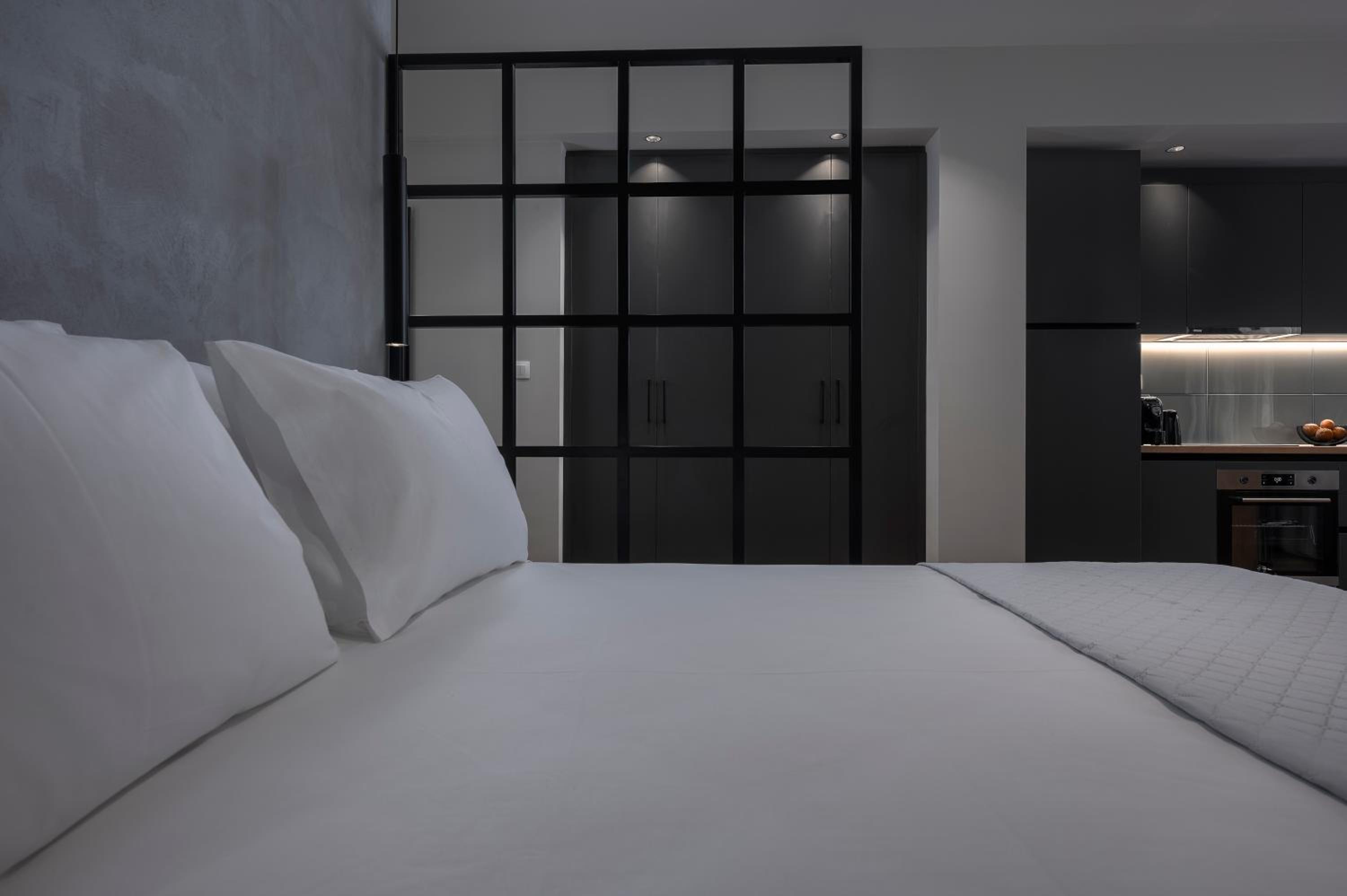 Hebrard Industrial Suites