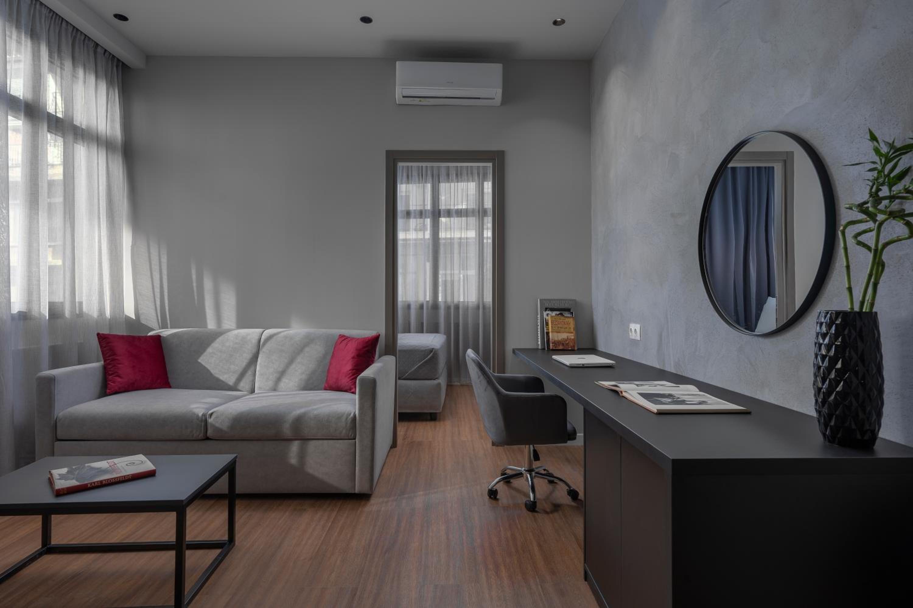 Hebrard Industrial Suites