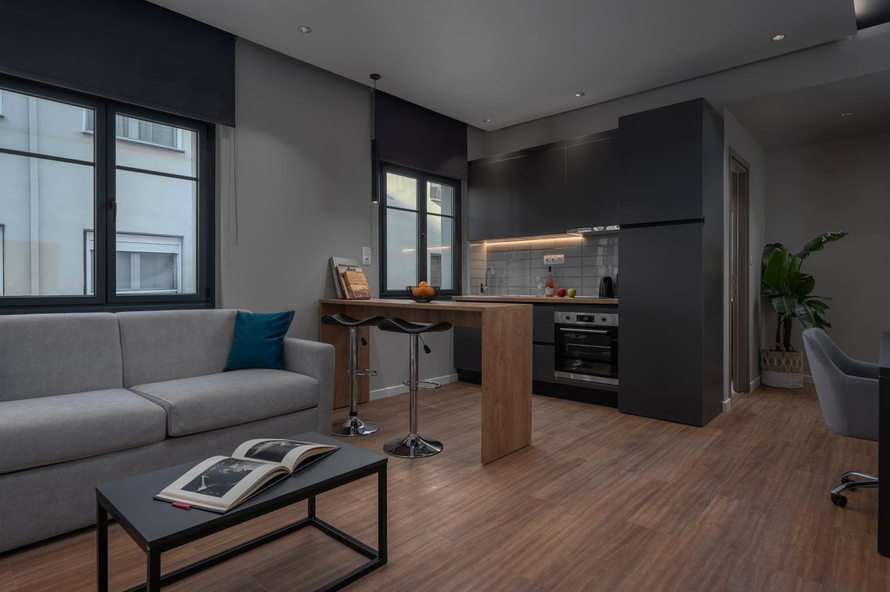 Hebrard Industrial Suites
