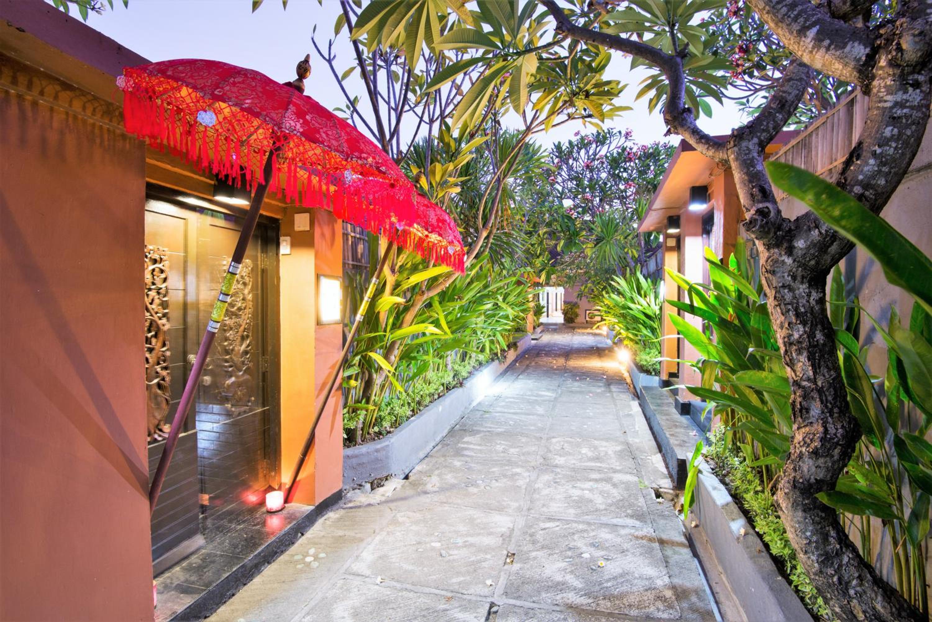 Private Pool Villas Kuta Bali