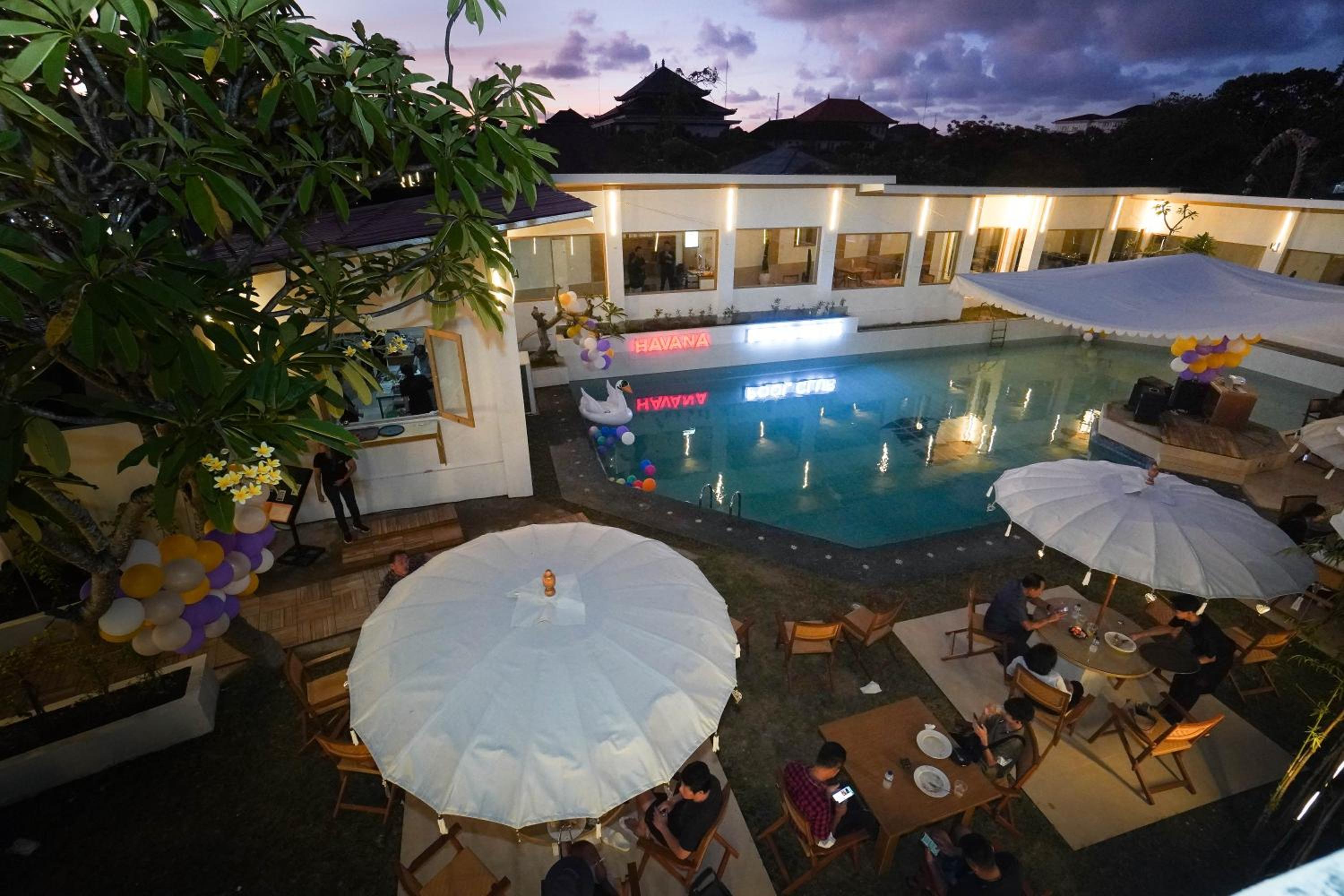 Private Pool Villas Kuta Bali
