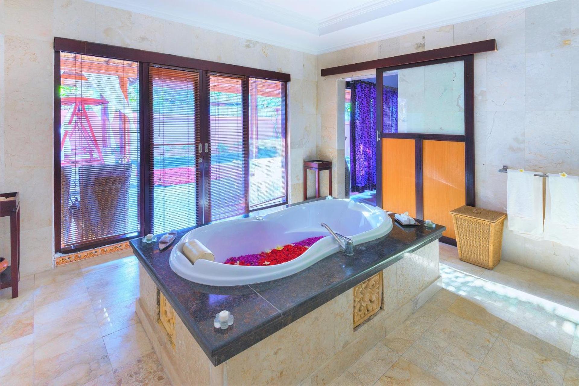 Private Pool Villas Kuta Bali