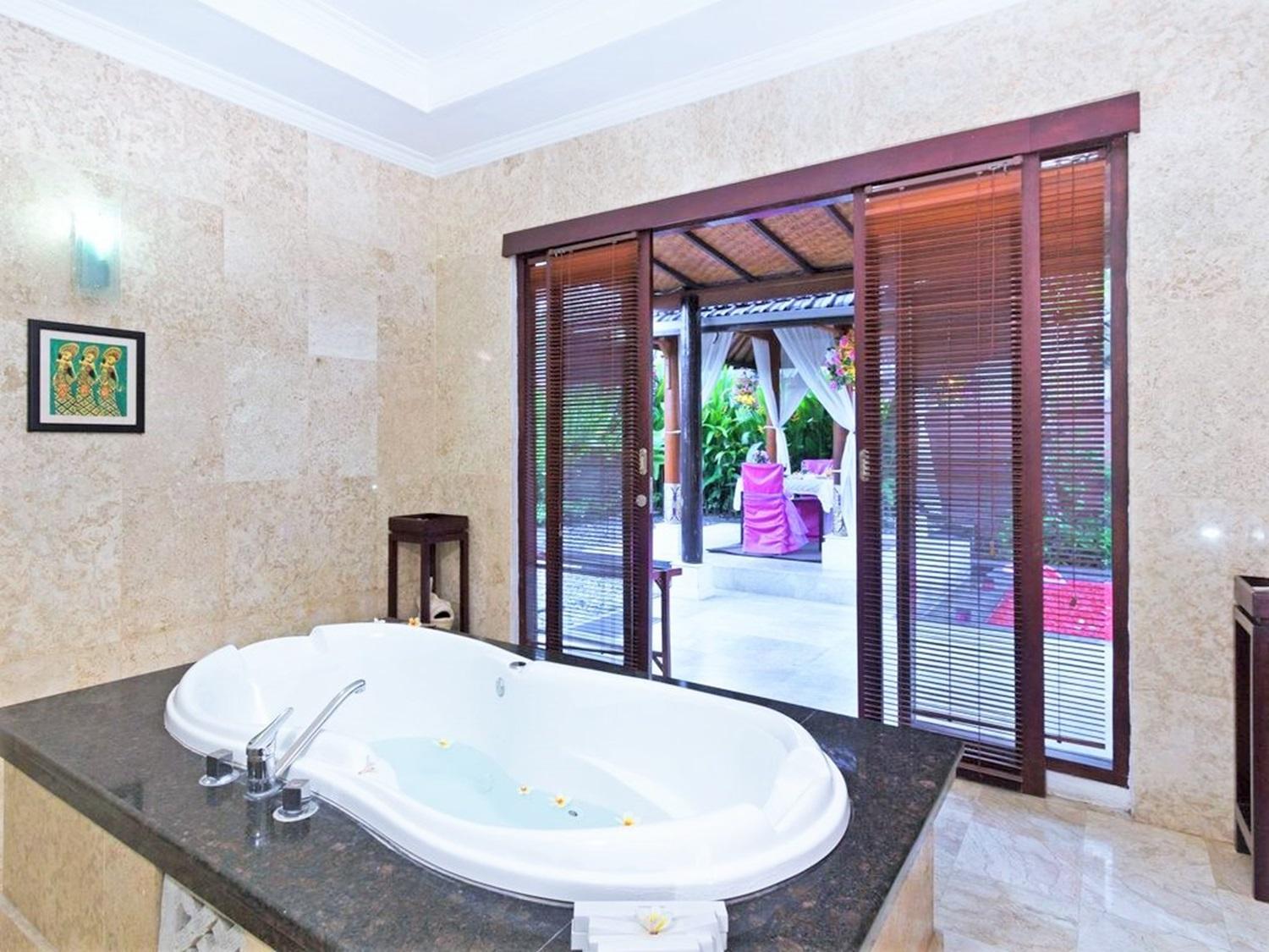 Private Pool Villas Kuta Bali