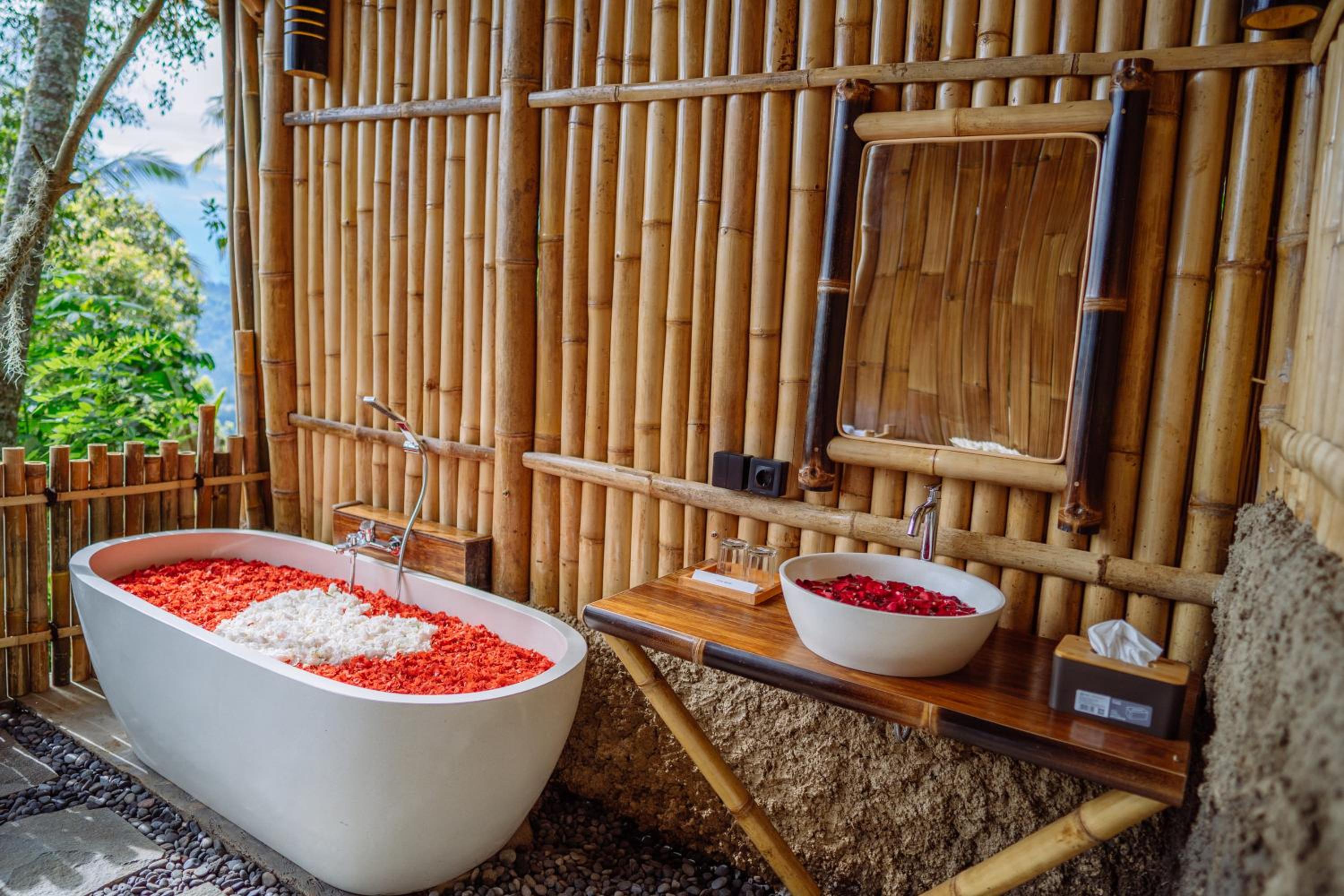 Ayo Hill Villa By Samhita Bali