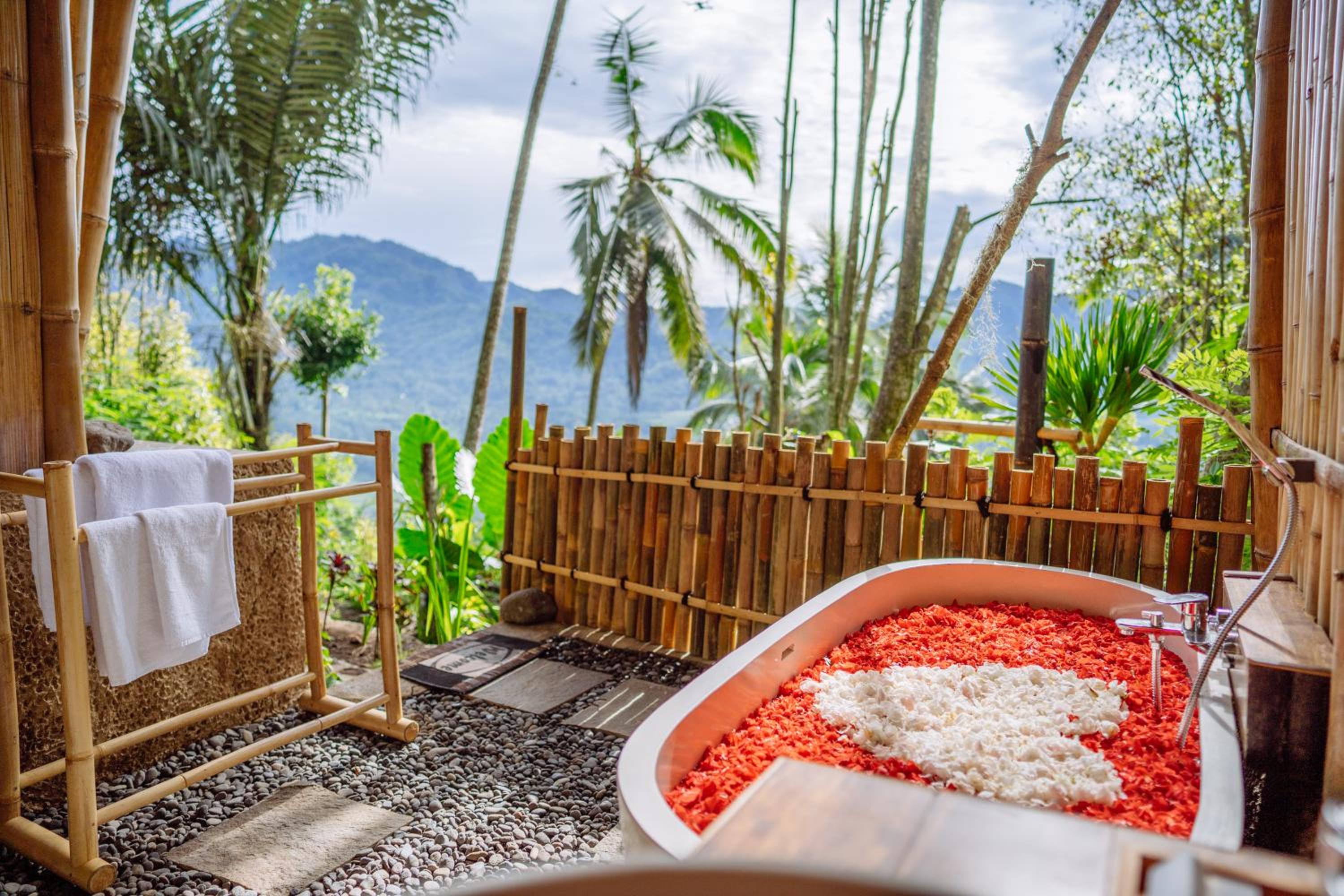 Ayo Hill Villa By Samhita Bali