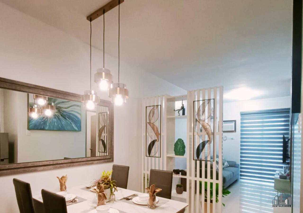 Palawan 2BR Summer Homes with a Balcony, FREE Pool, Gym, Parking - B2 5MoonstoneA