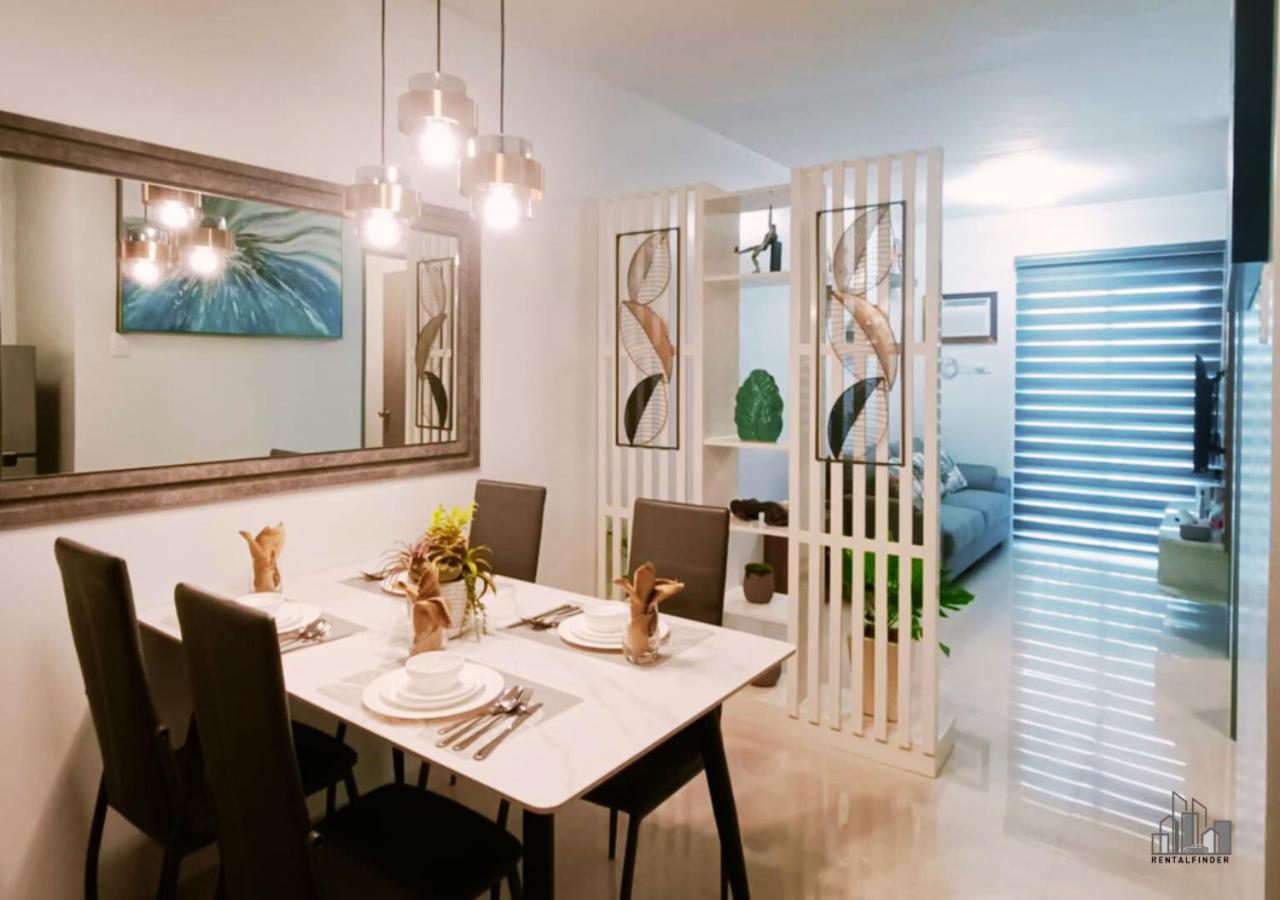 Palawan 2BR Summer Homes with a Balcony, FREE Pool, Gym, Parking - B2 5MoonstoneA