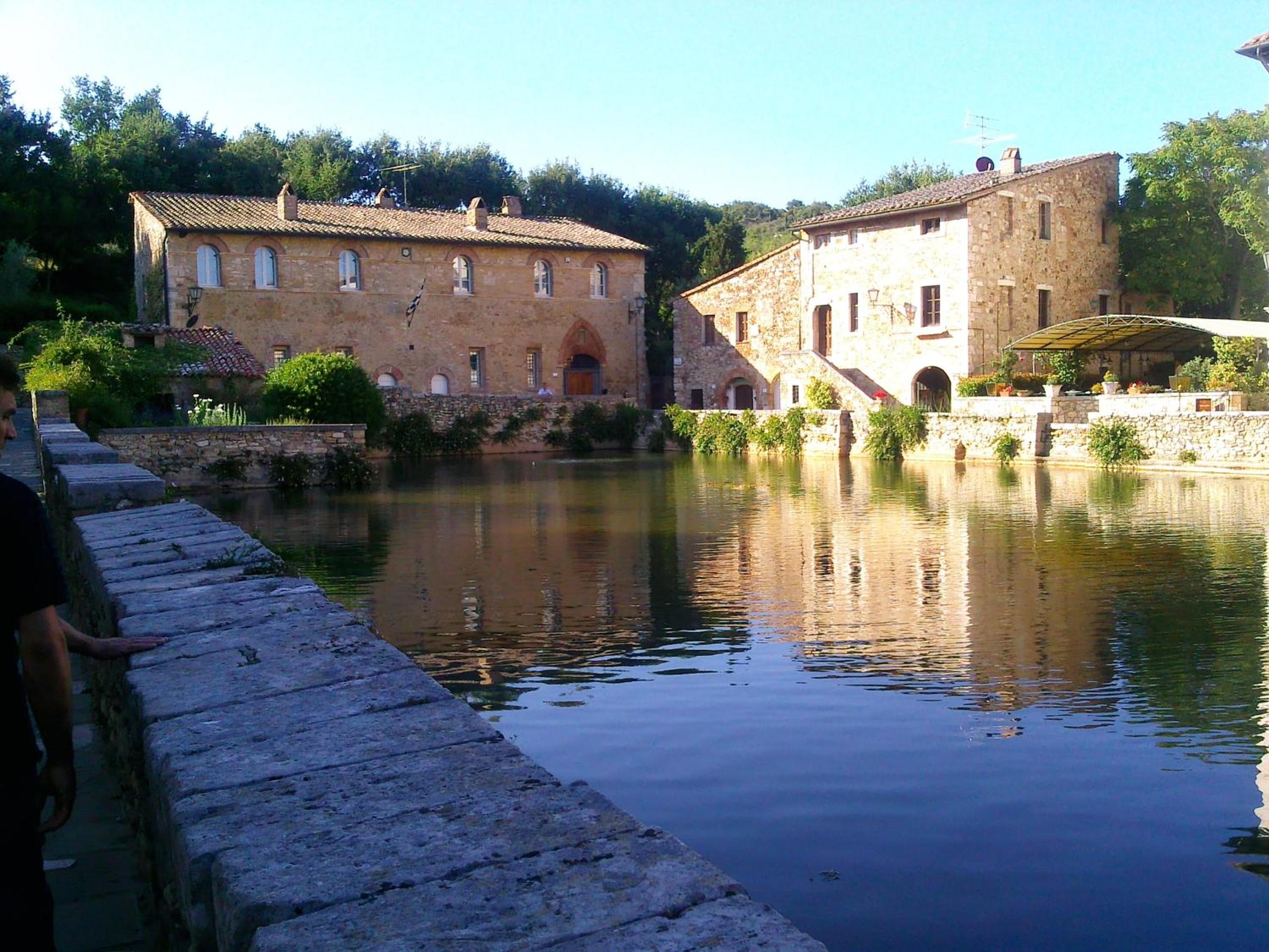Photo 42