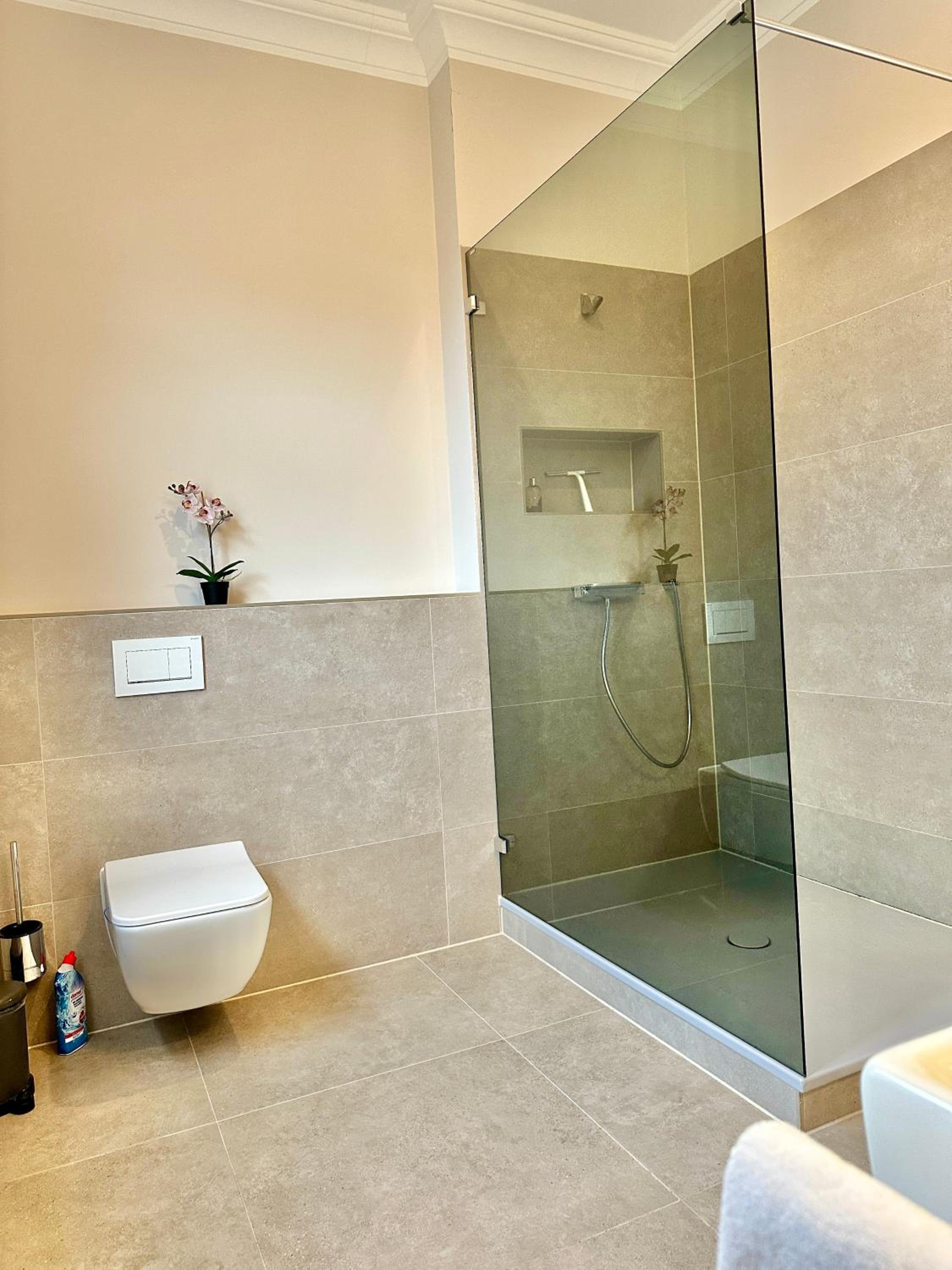 Traumhaftes Apartment mit gratis Parkplatz und Balkon G3