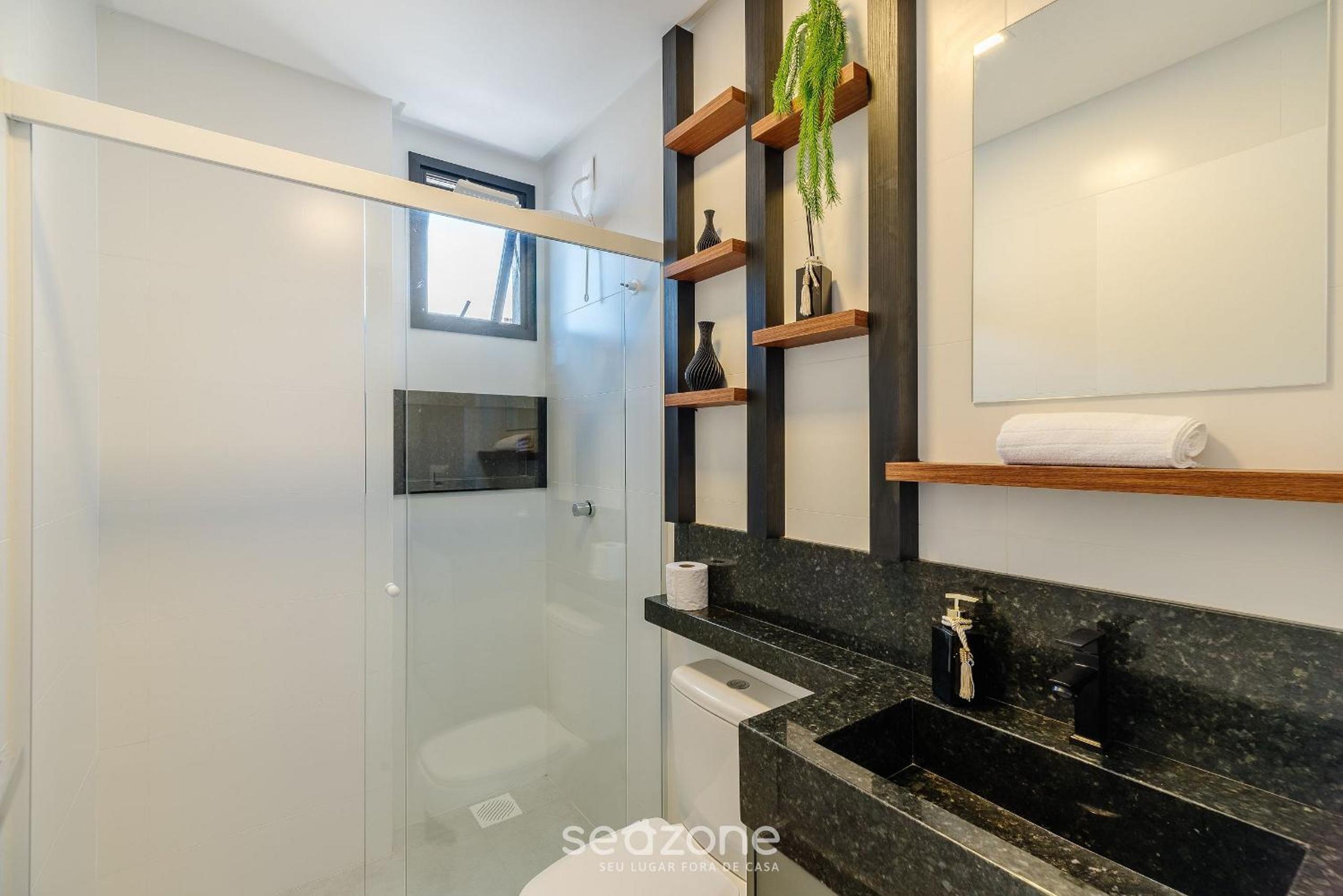 Apt Sea View 500m Beach Itapema DSH1702