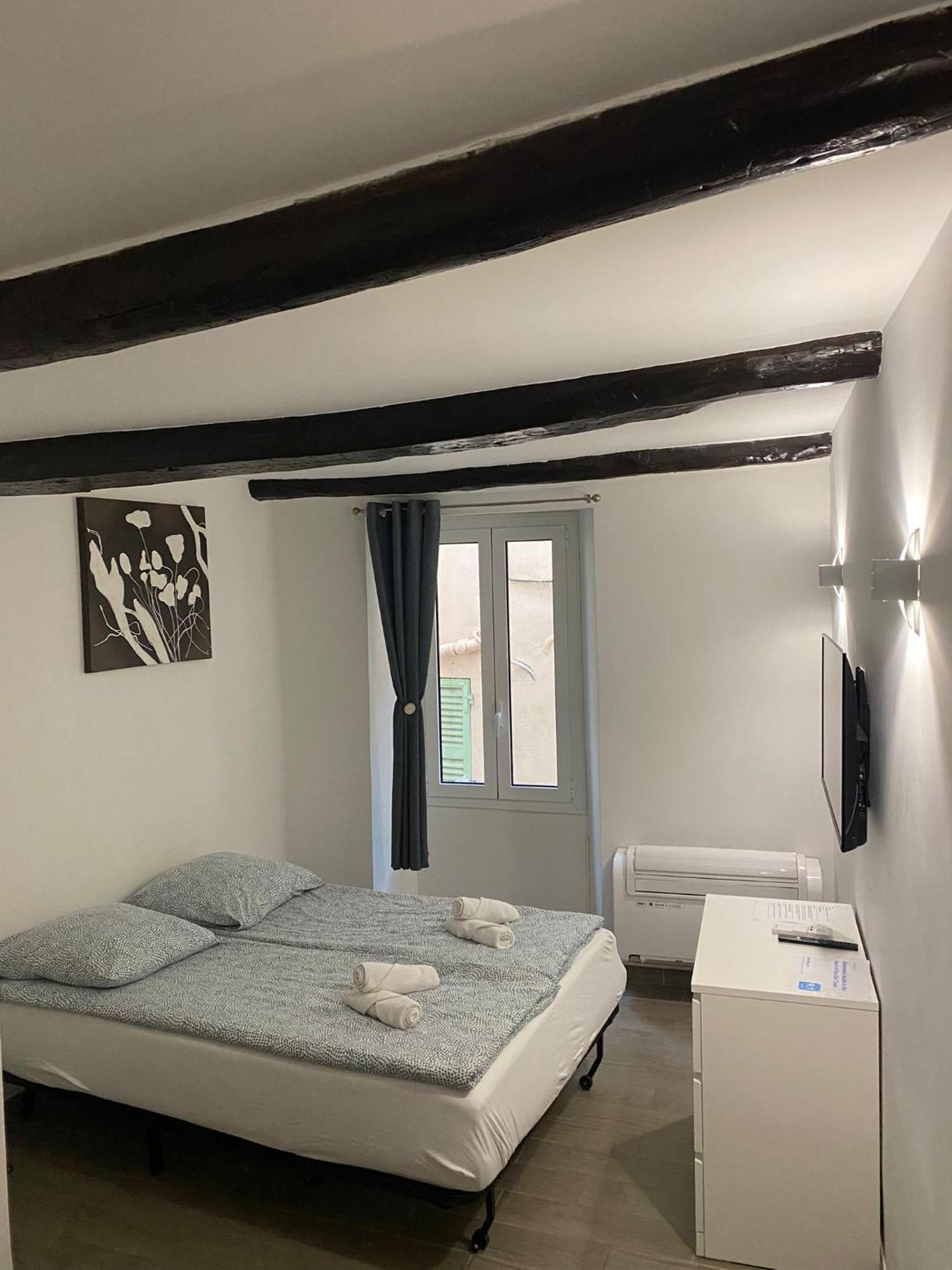 Renovated studio in the heart of the Old Town