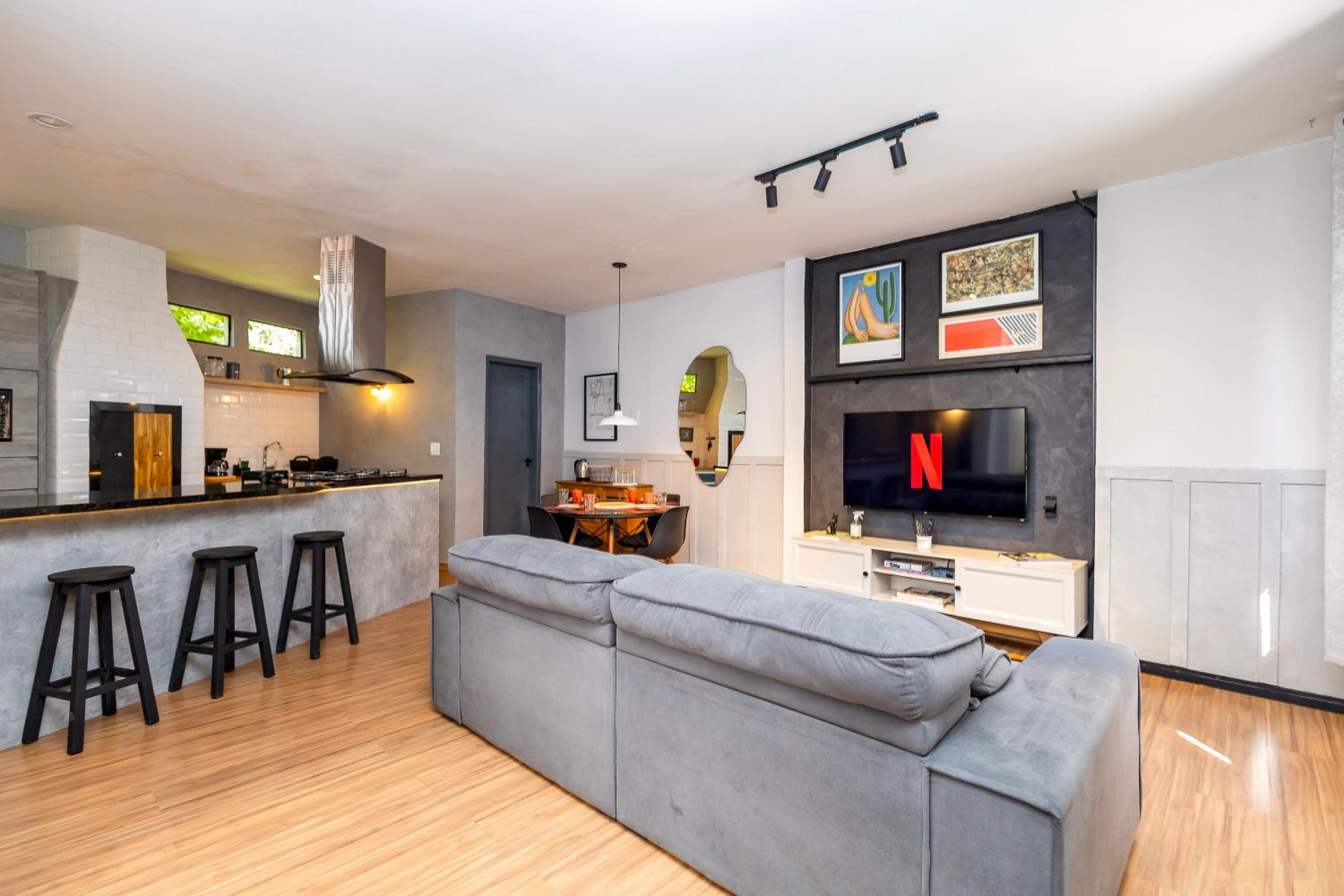 Casa Completa com garagem