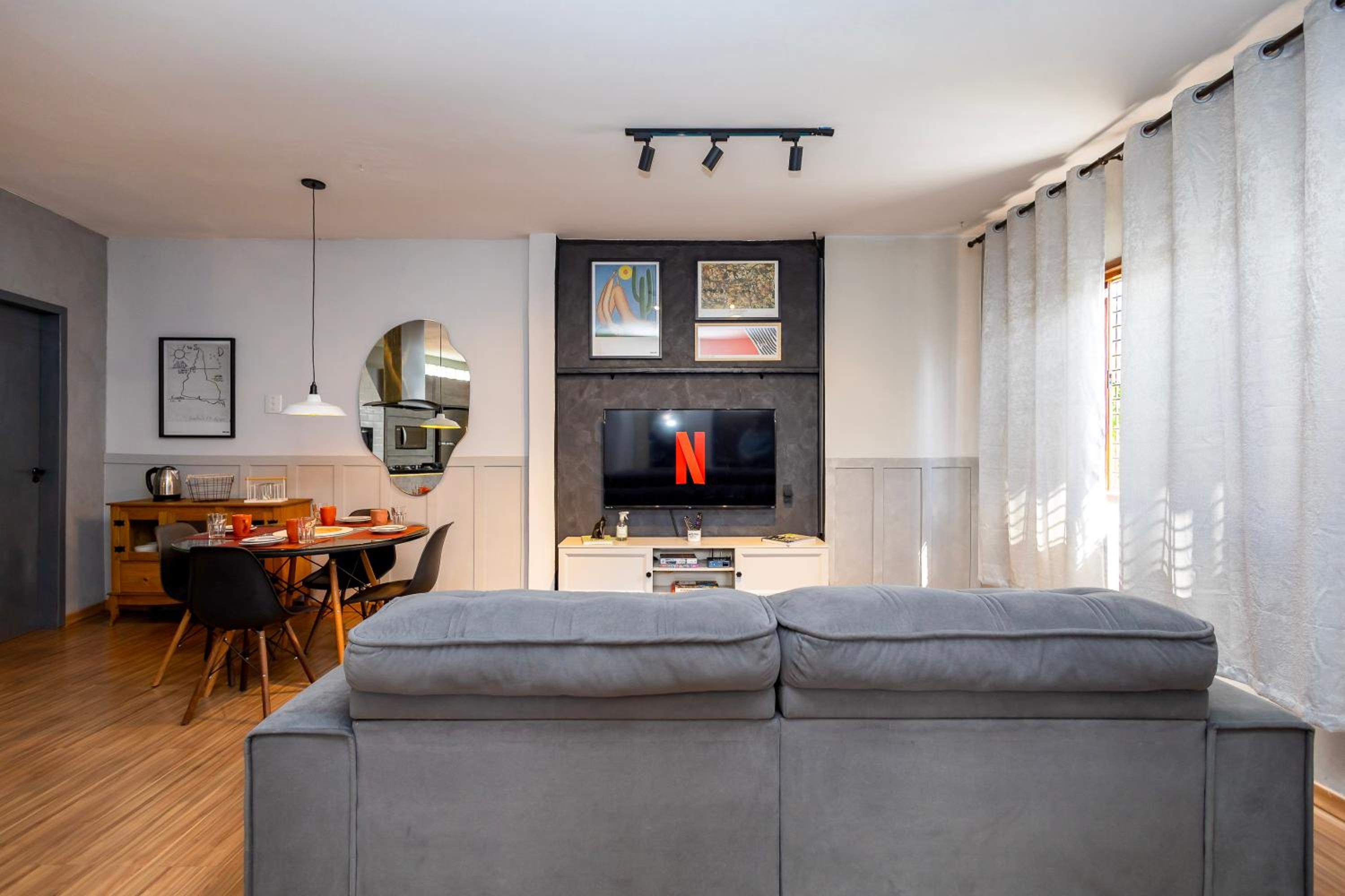 Casa Completa com garagem