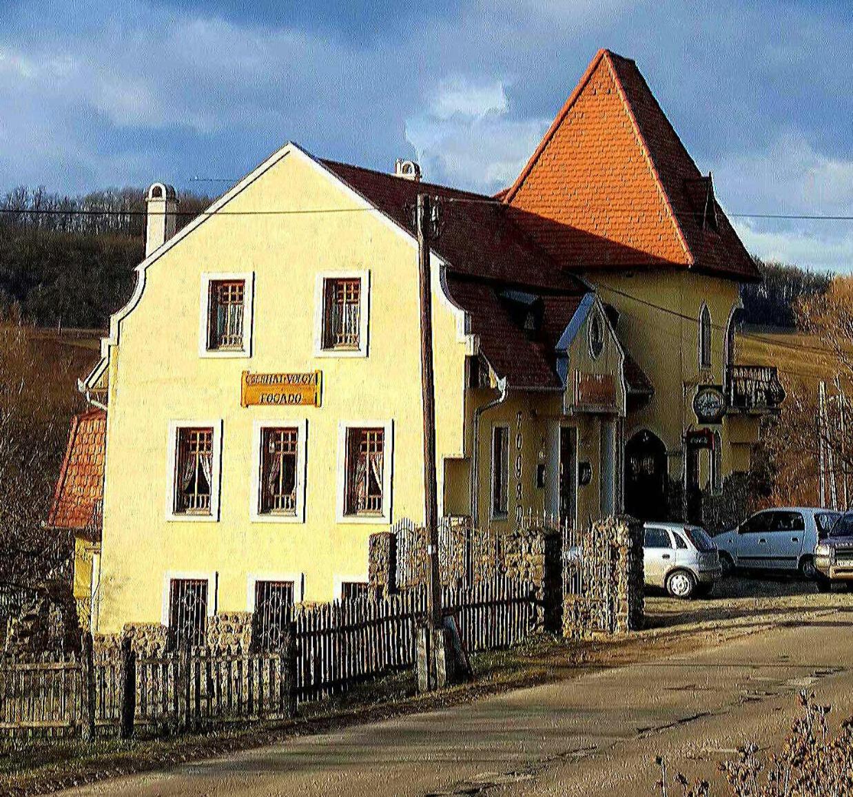 Photo 25