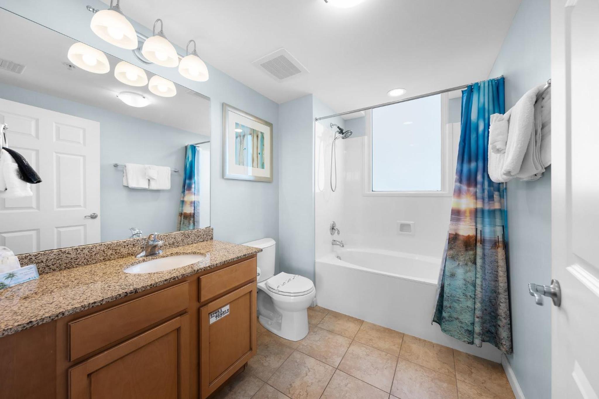 Palms Resort 2 BR King Suite Poolside Shuttle